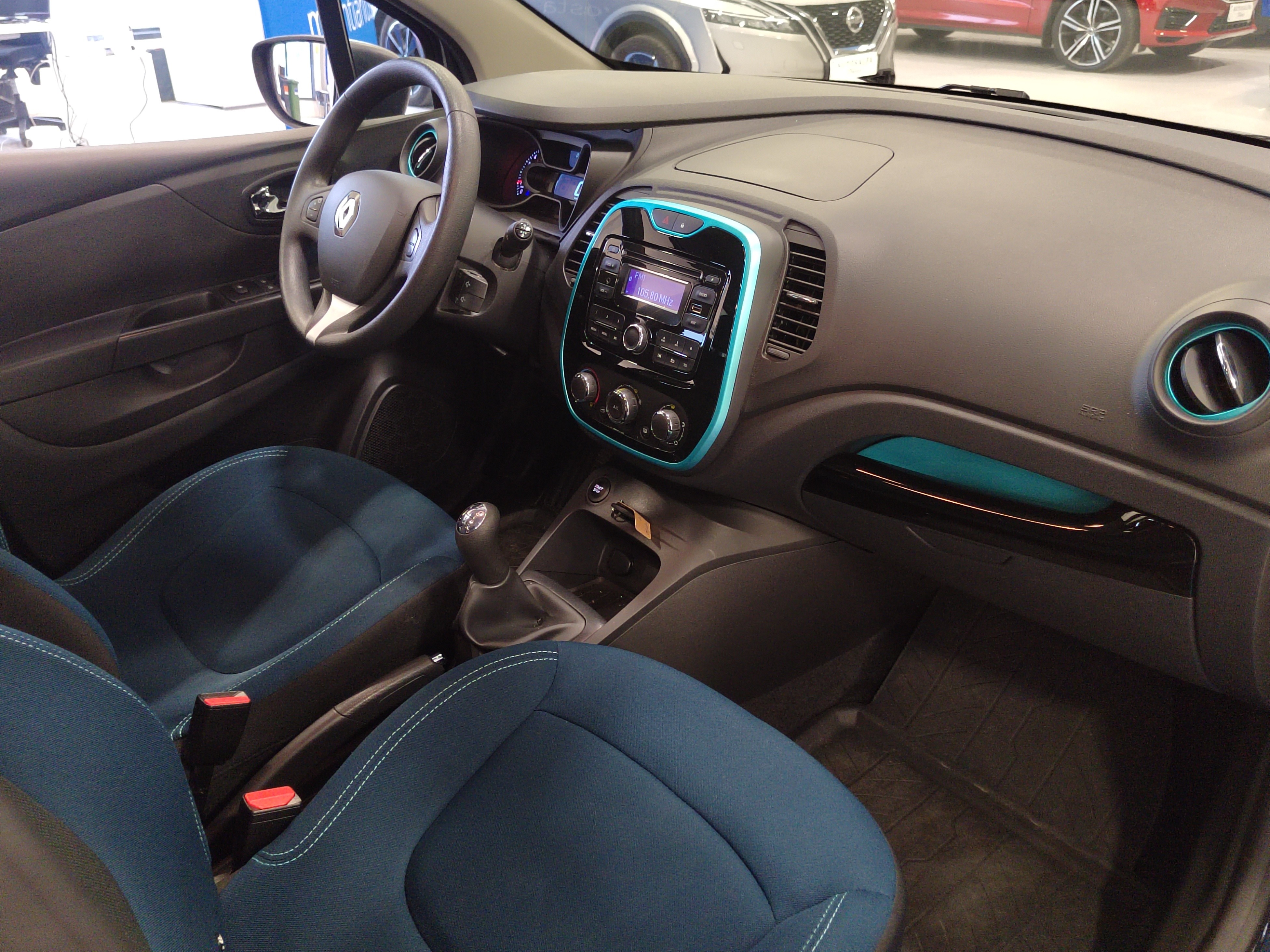 Renault CAPTUR TCE 90 LIMITED