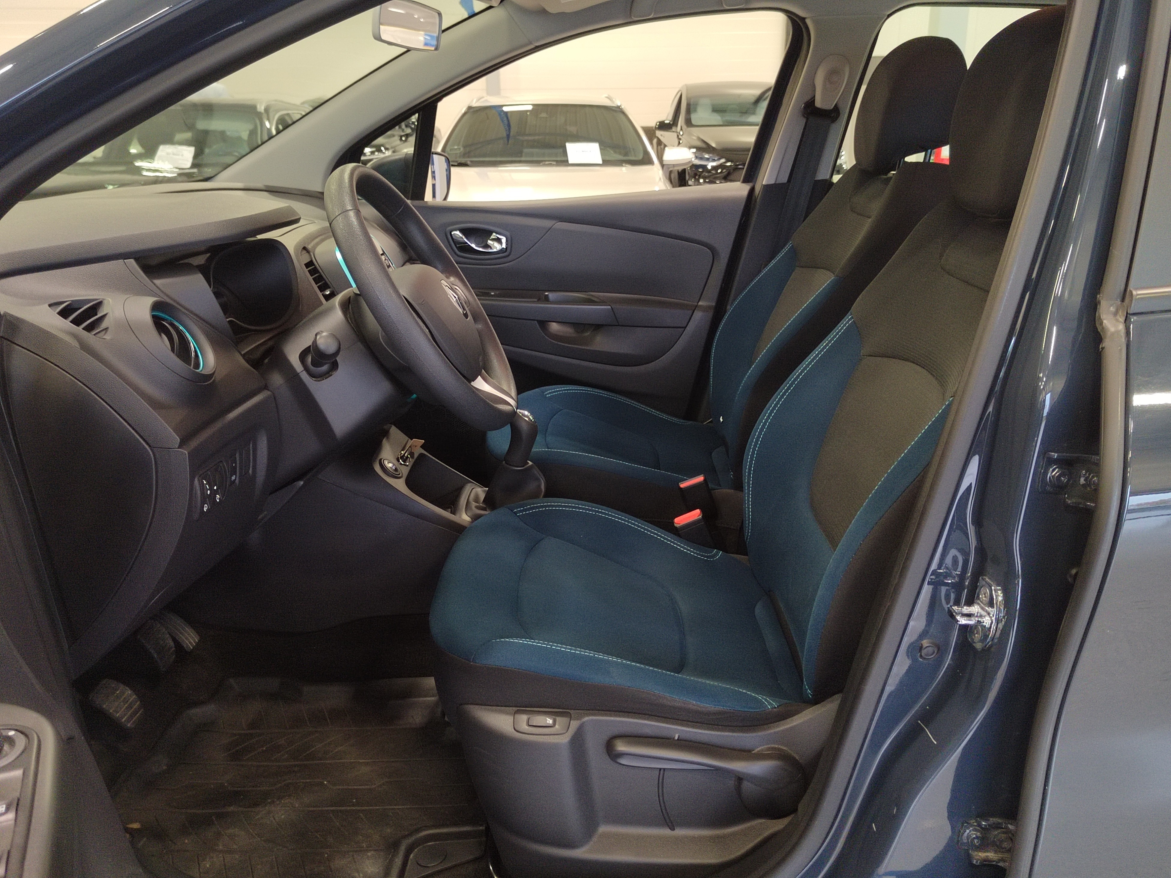 Renault CAPTUR TCE 90 LIMITED