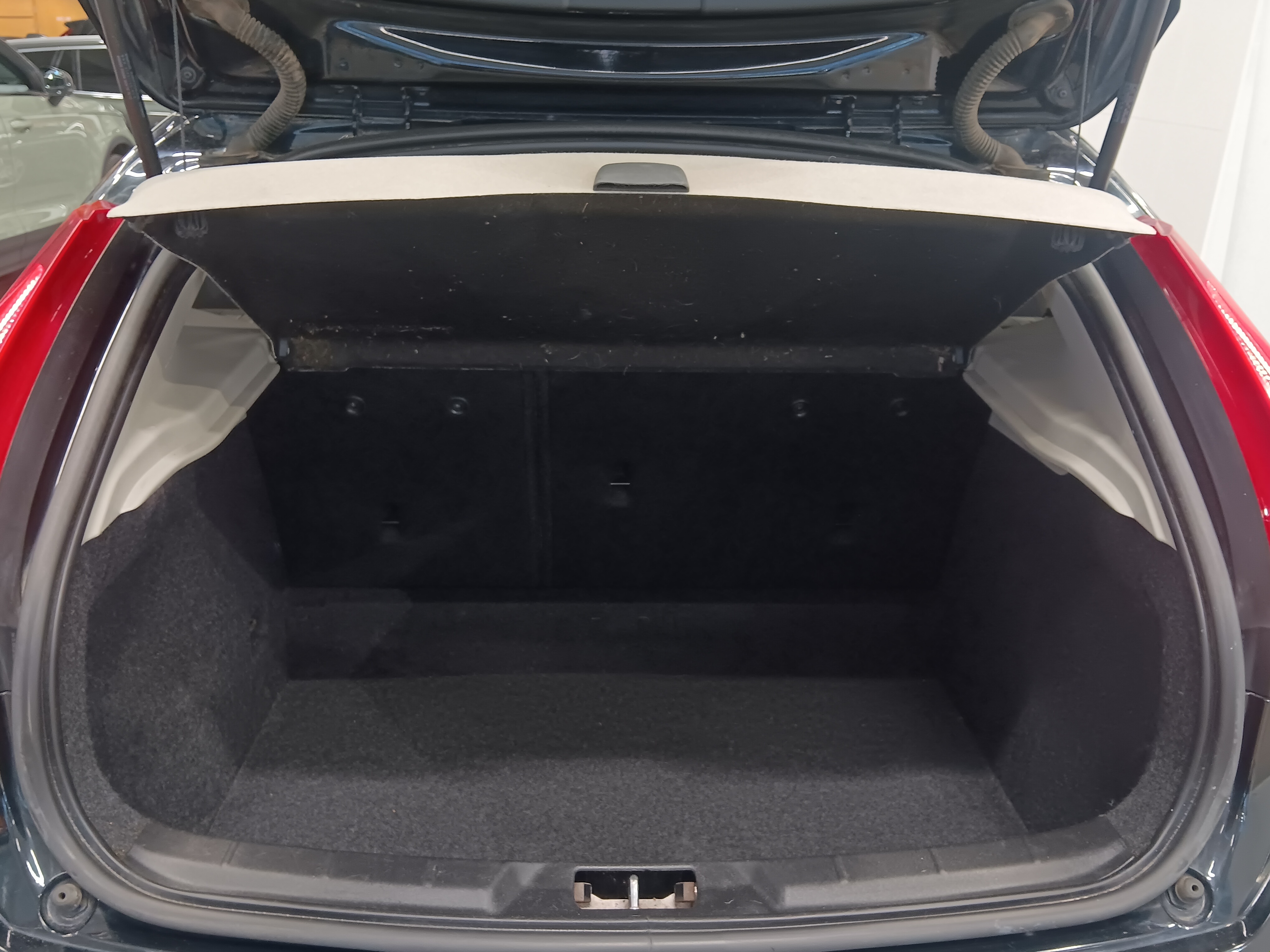 Volvo V40 D2 INSCRIPTION AUT