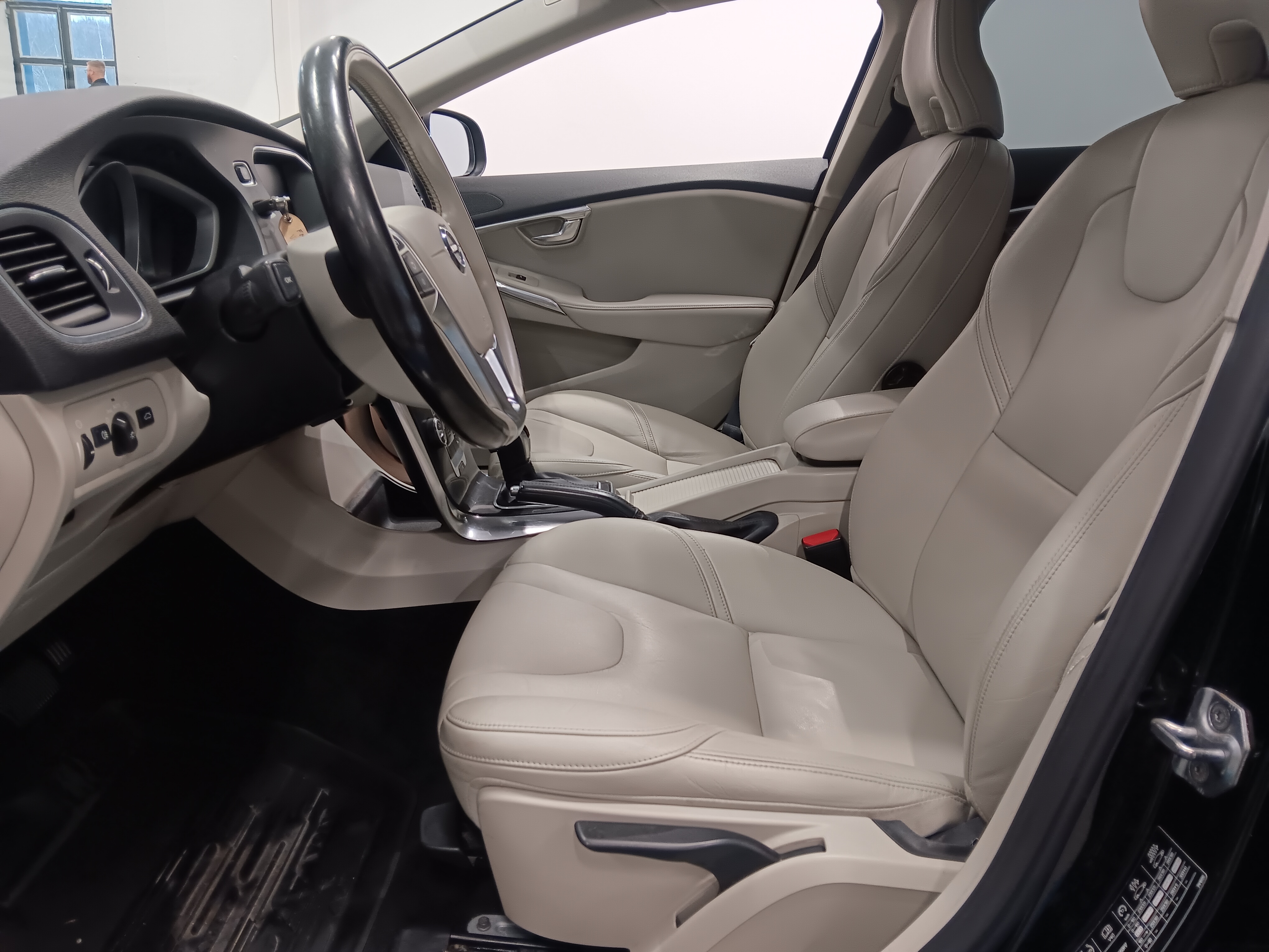 Volvo V40 D2 INSCRIPTION AUT