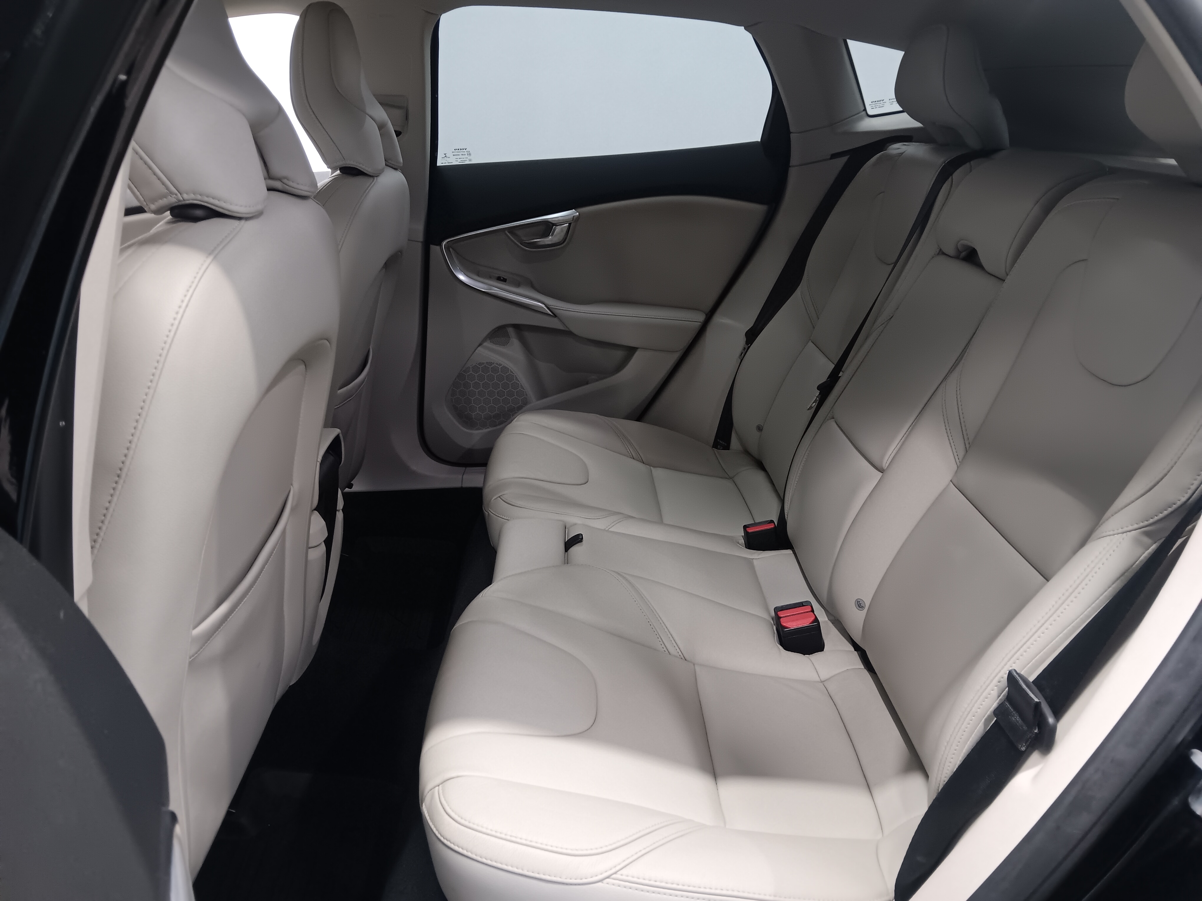 Volvo V40 D2 INSCRIPTION AUT