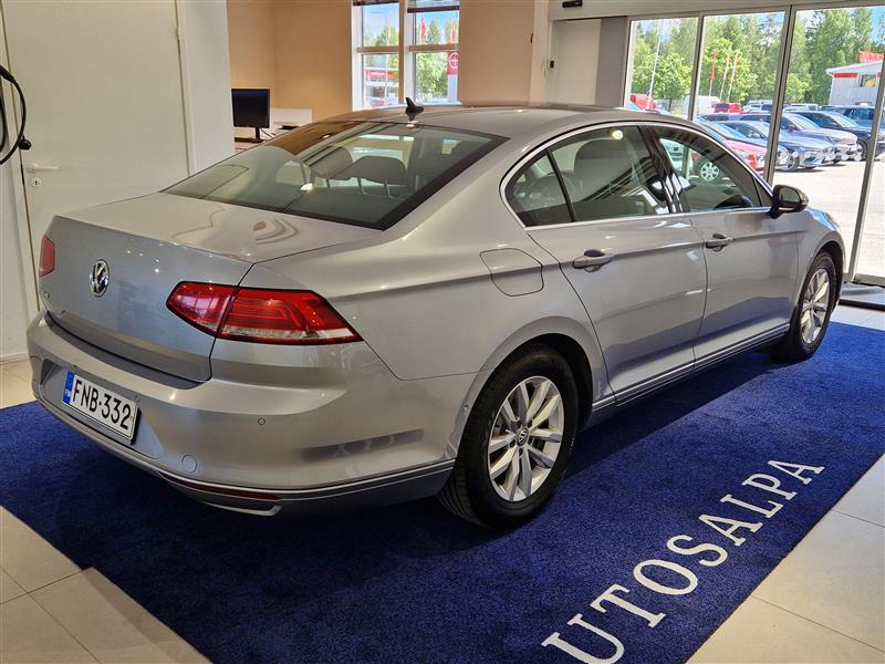 Volkswagen Passat 2018, kuva 3/23