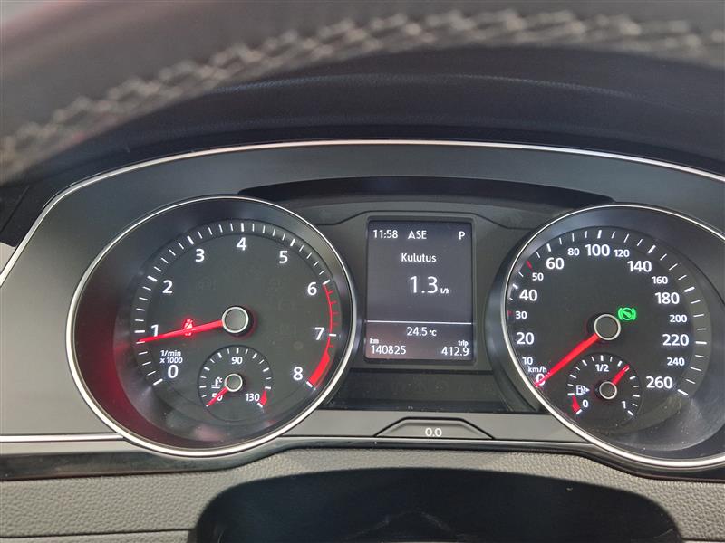 Volkswagen PASSAT SEDAN COMFORTLINE 1.4 TSI 92 KW (125 HV) DSG-AUTOM