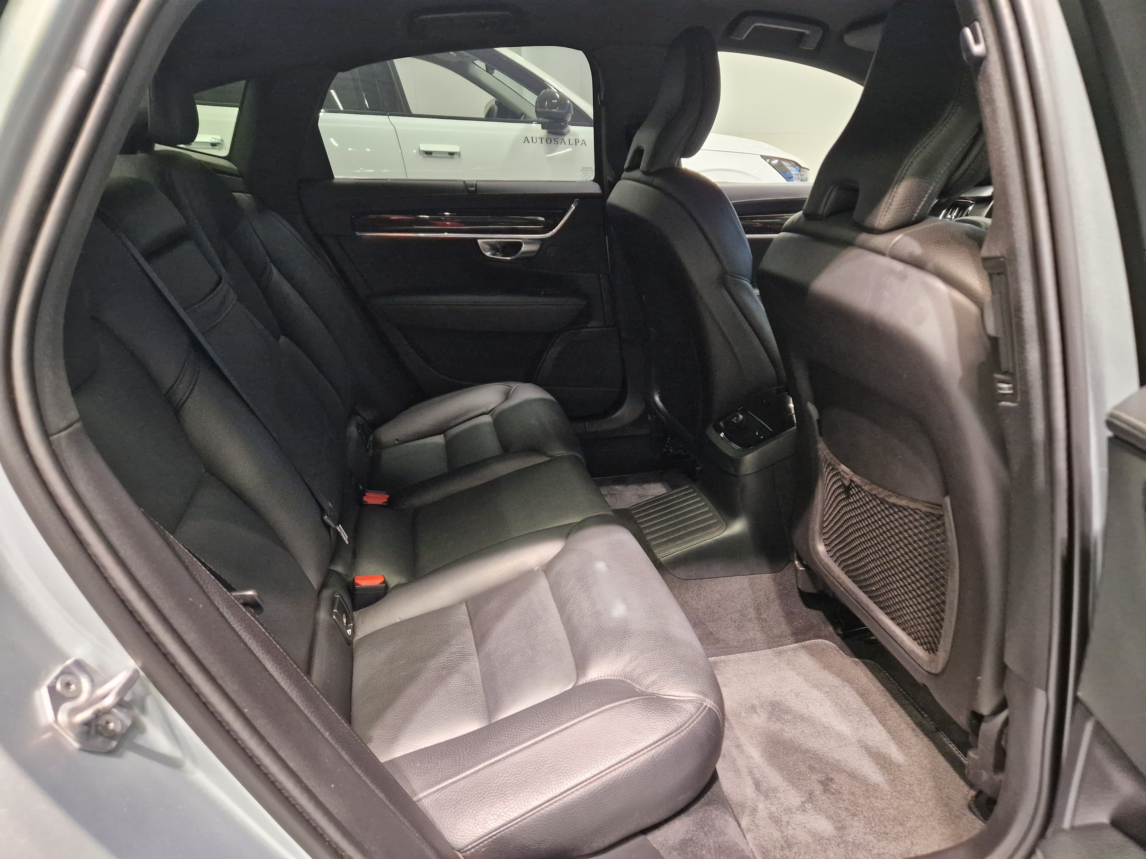 Volvo S90 T8 AWD INSCRIPTION TAKUU 12KK/20TKM