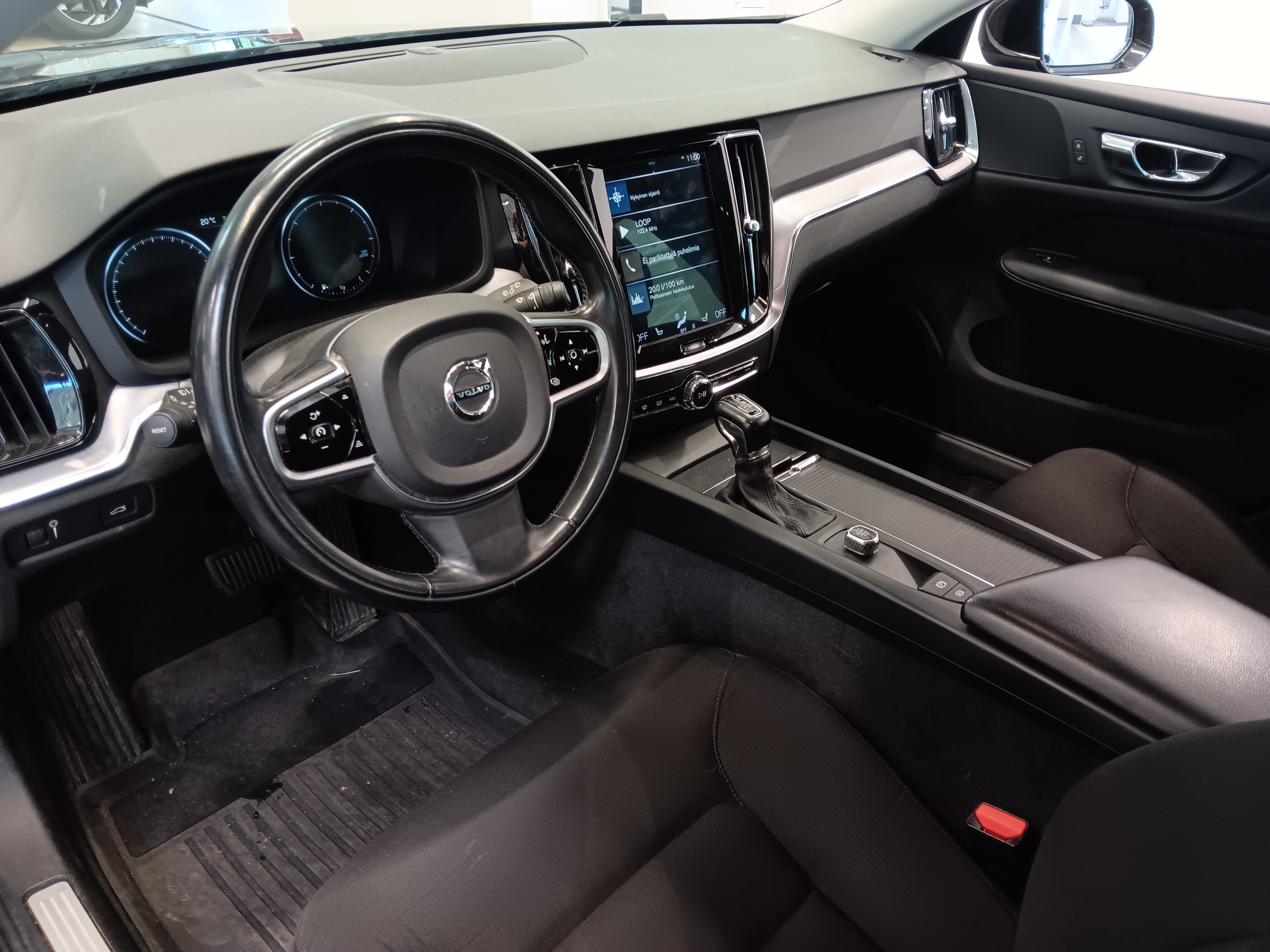 Volvo V60 D3 Business aut 2019, kuva 5/7
