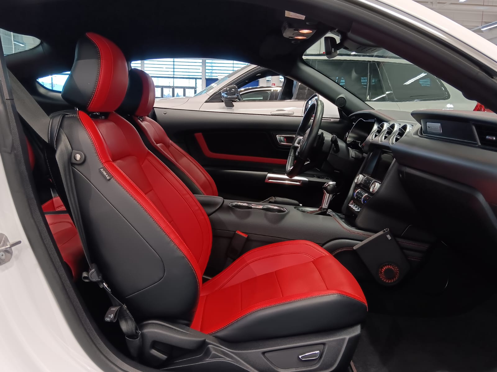 Ford MUSTANG 5,0 V8 GT 450HV A10 FASTBACK