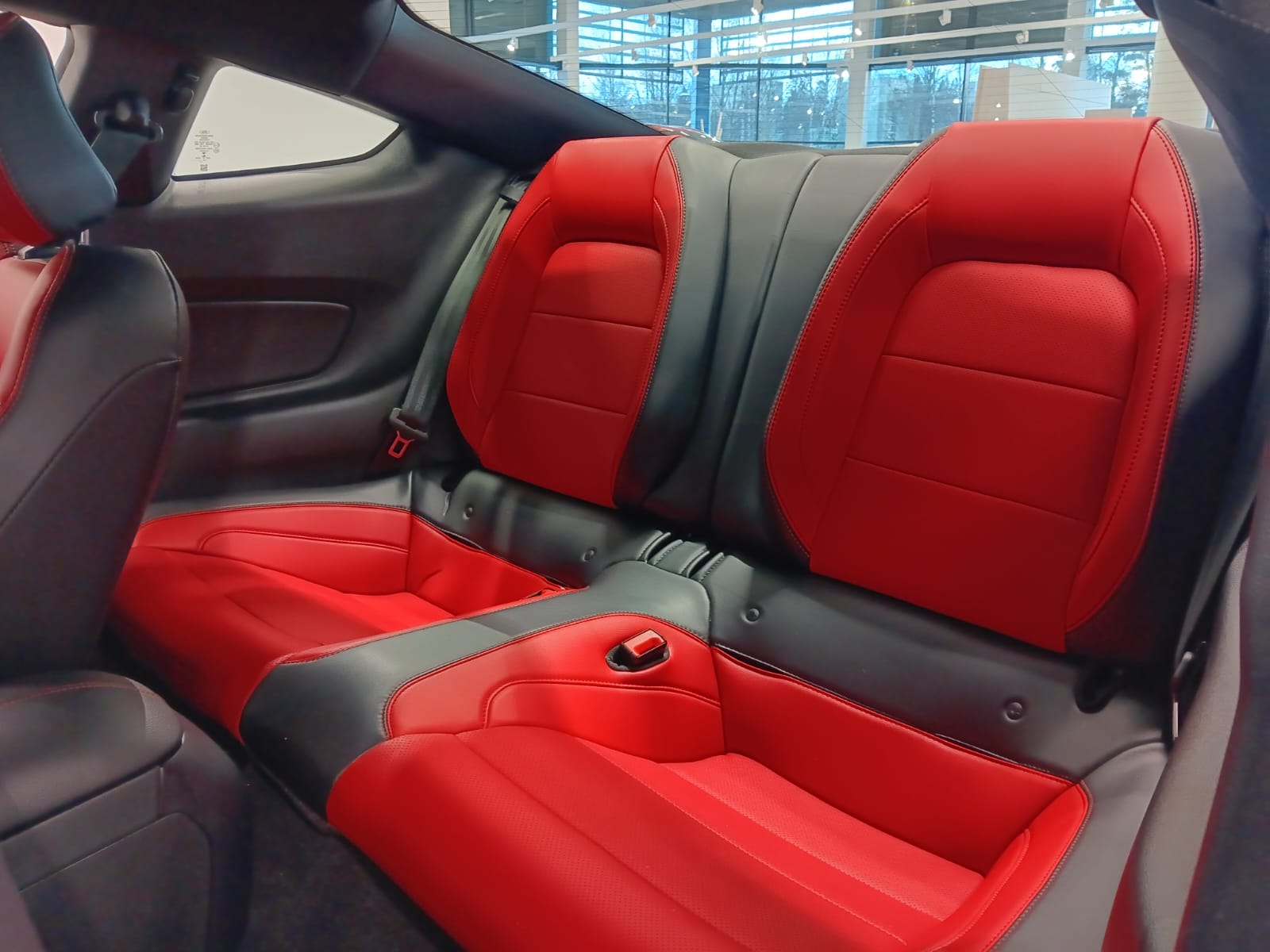 Ford MUSTANG 5,0 V8 GT 450HV A10 FASTBACK