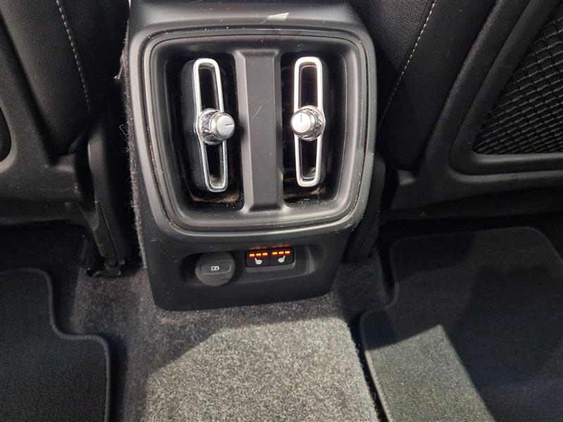 Volvo XC40 T3 BUSINESS AUT
