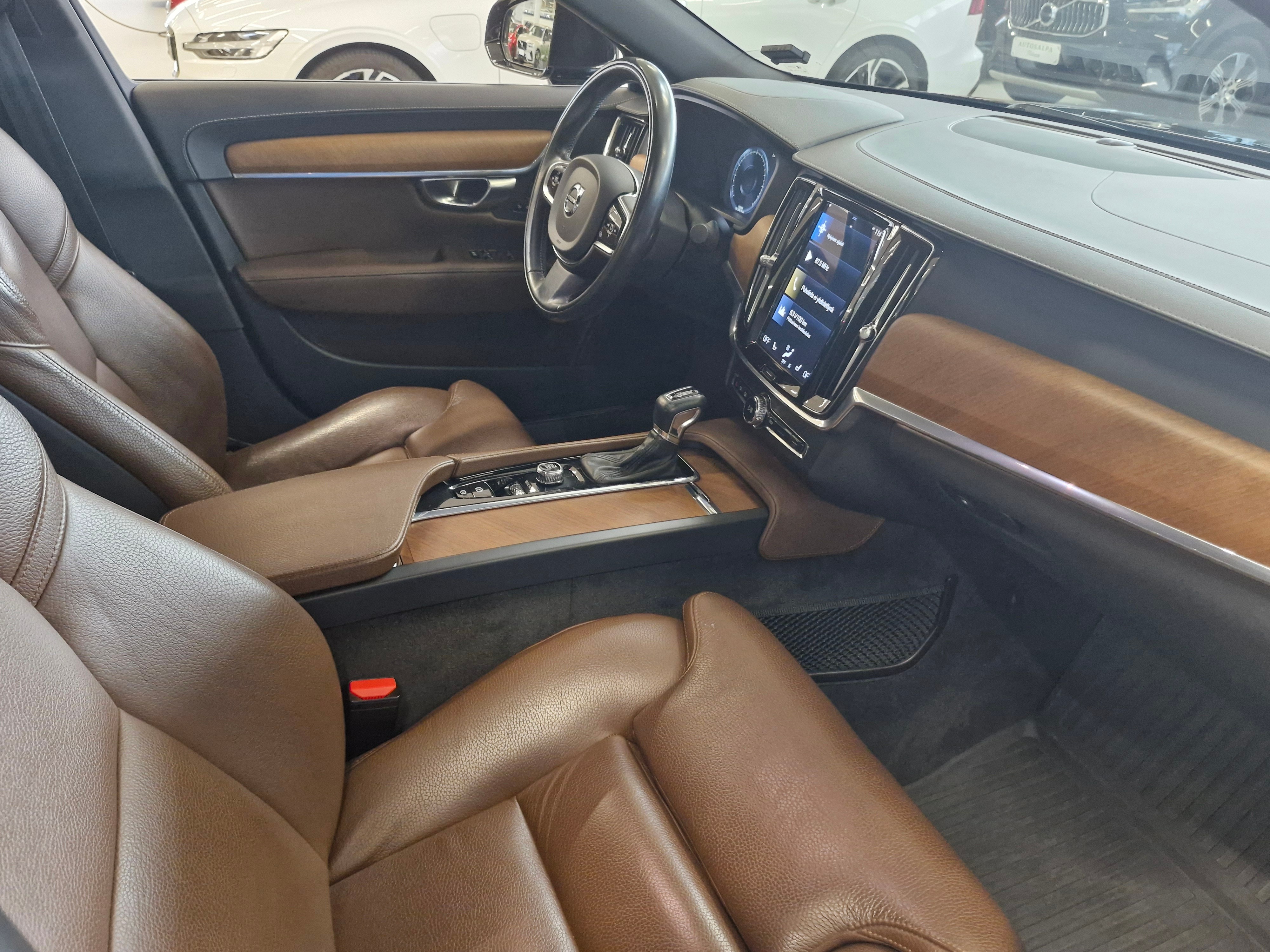 Volvo S90 D3 Inscription aut 2020, photo 7/19