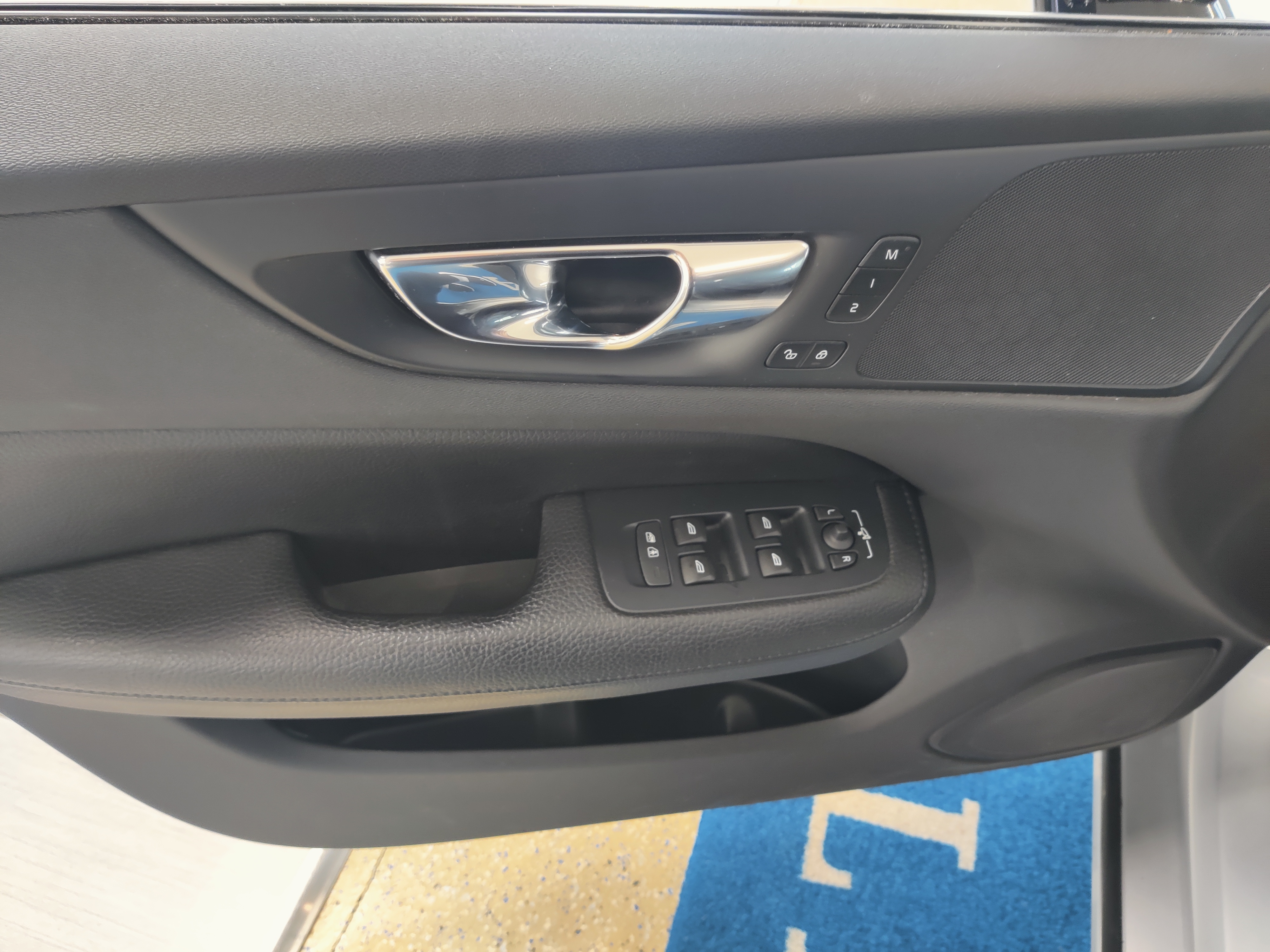 Volvo S60 T5 BUSINESS INSCRIPTION TAKUU 24KK/40TKM.