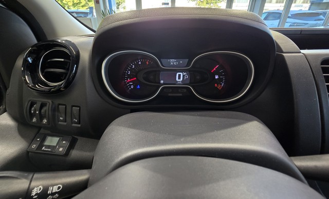 Renault TRAFIC PASSENGER DCI 145HV EDC L2H1 1+8 HLÖ