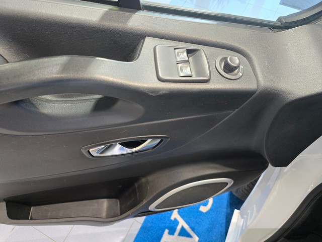 Renault TRAFIC PASSENGER DCI 145HV EDC L2H1 1+8 HLÖ