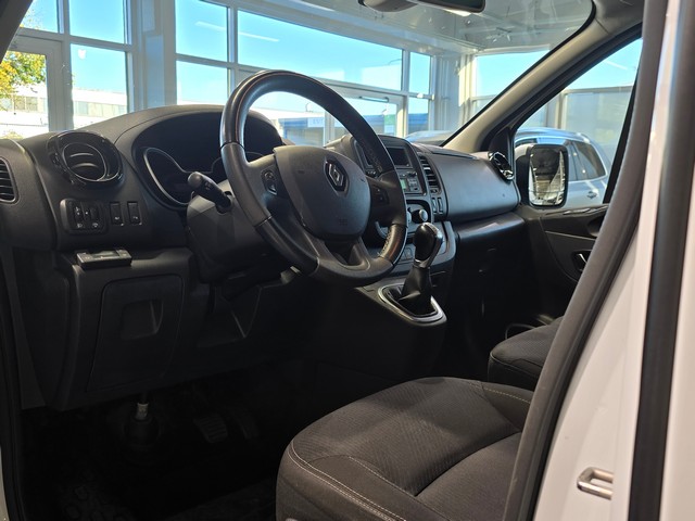 Renault TRAFIC PASSENGER DCI 145HV EDC L2H1 1+8 HLÖ