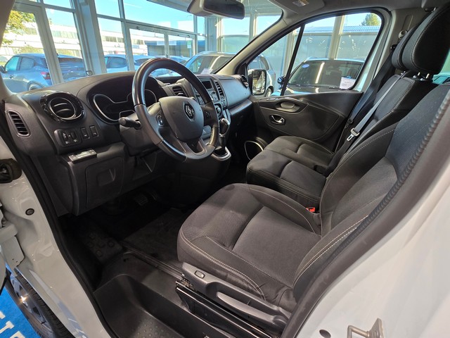 Renault TRAFIC PASSENGER DCI 145HV EDC L2H1 1+8 HLÖ