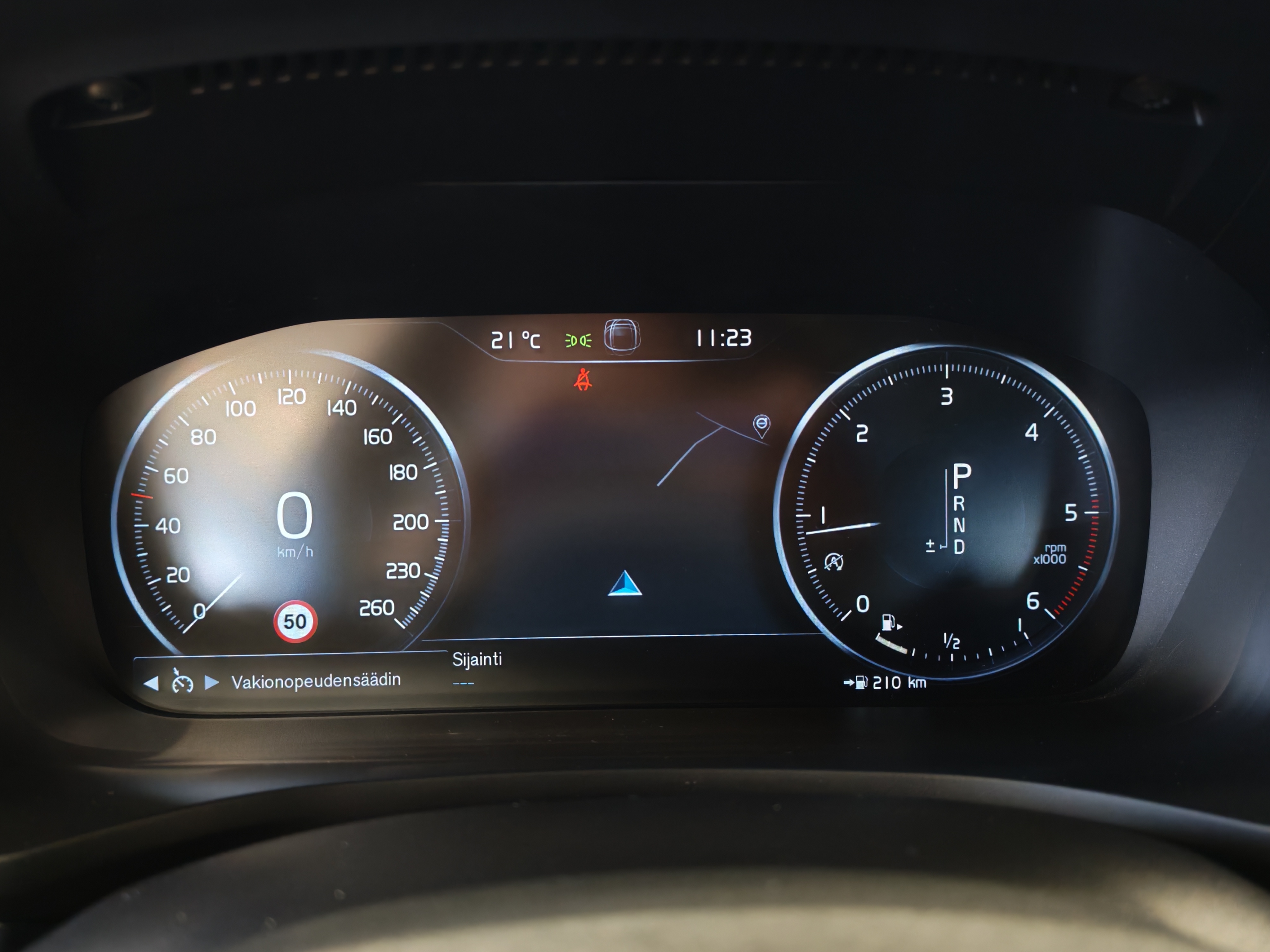 Volvo V60 D3 AWD Momentum aut 2020, kuva 7/19