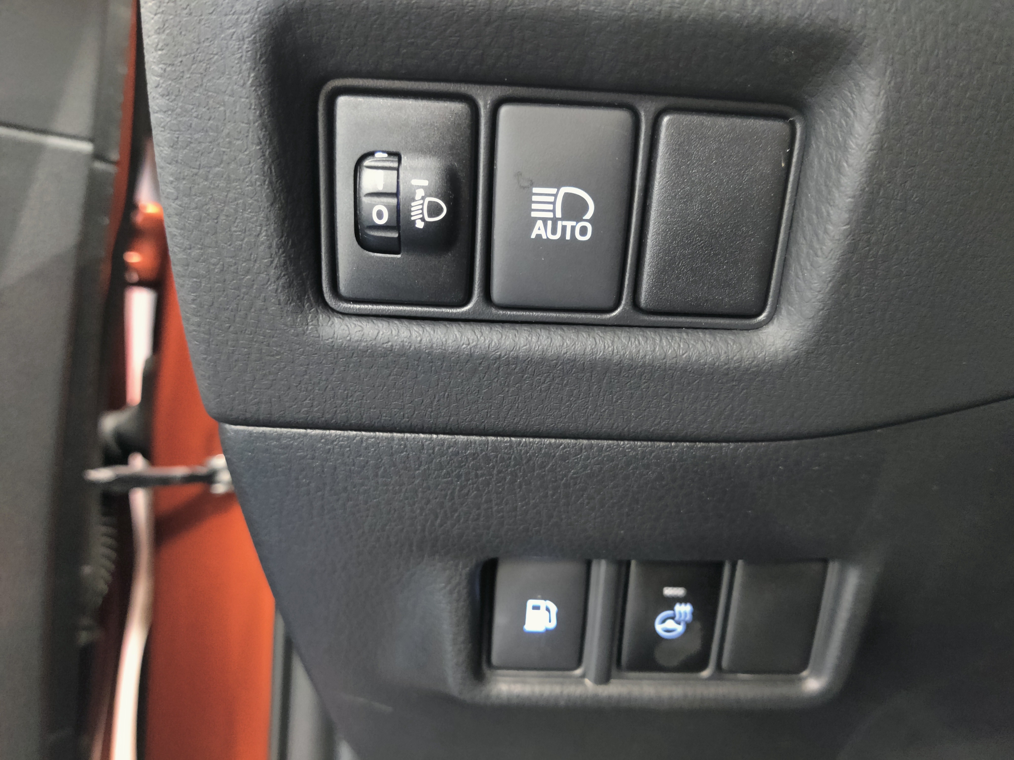 Toyota C-HR 2,0 HYBRID INTENSE