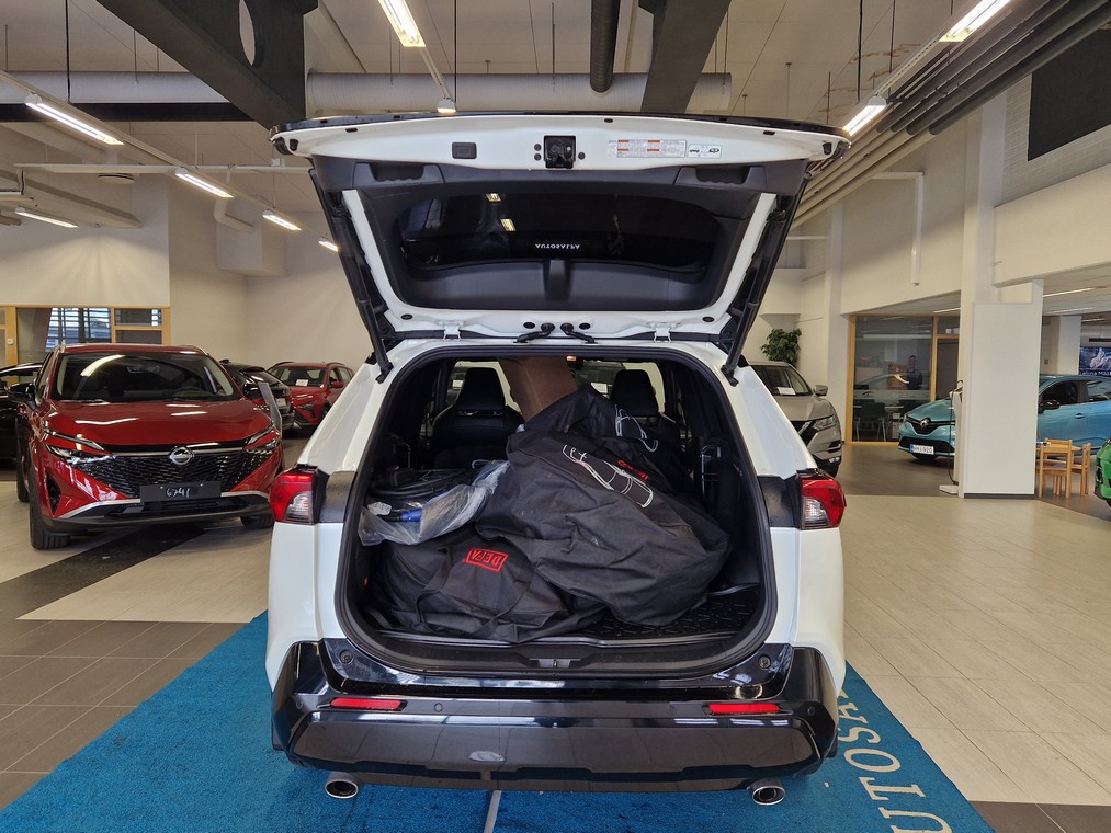 Toyota RAV4 PLUG-IN HYBRID 2,5 AWD-I STYLE BUSINESS