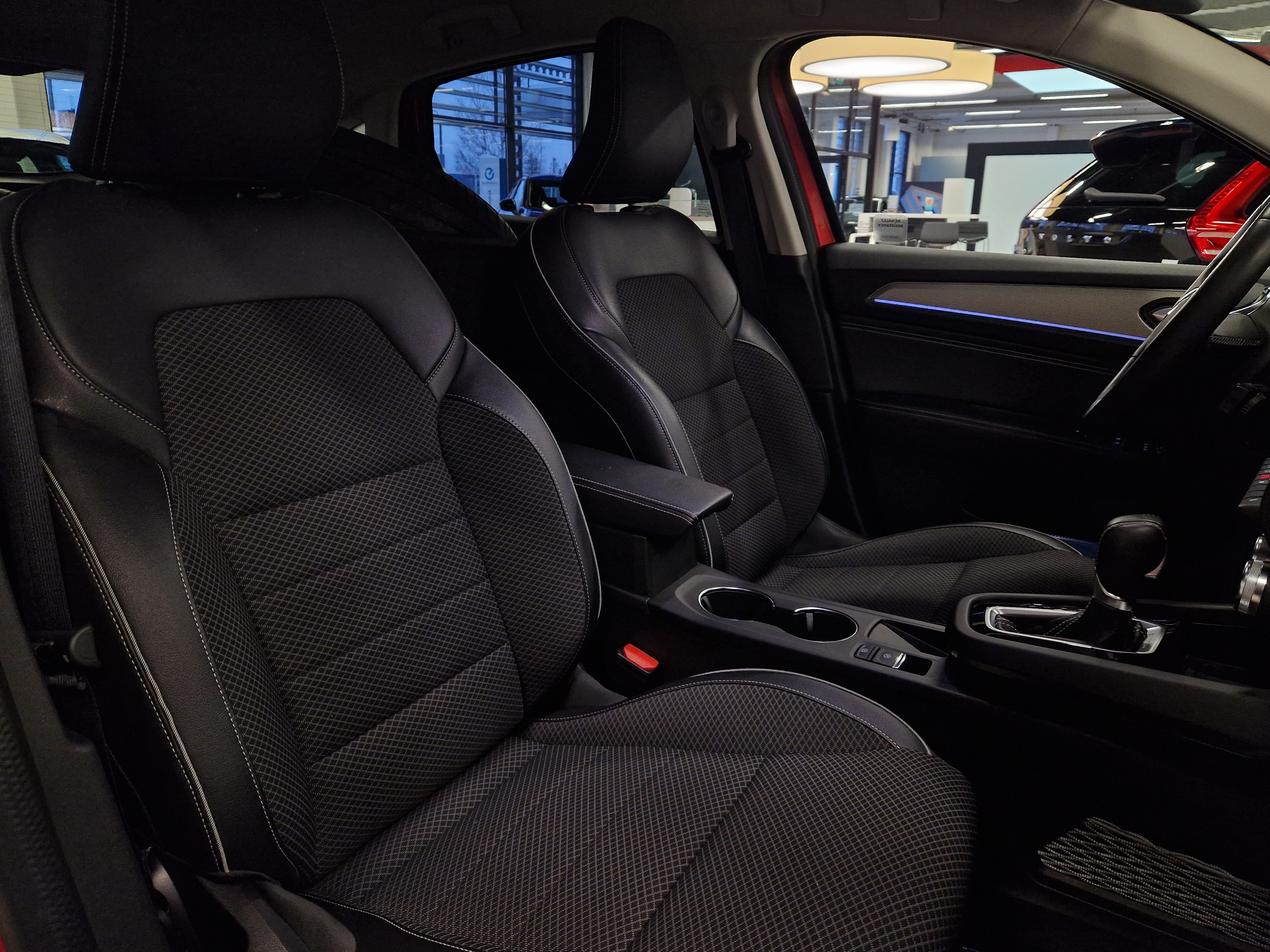 Renault ARKANA E-TECH 145 HYBRID INTENS TAKUU 24KK/40TKM