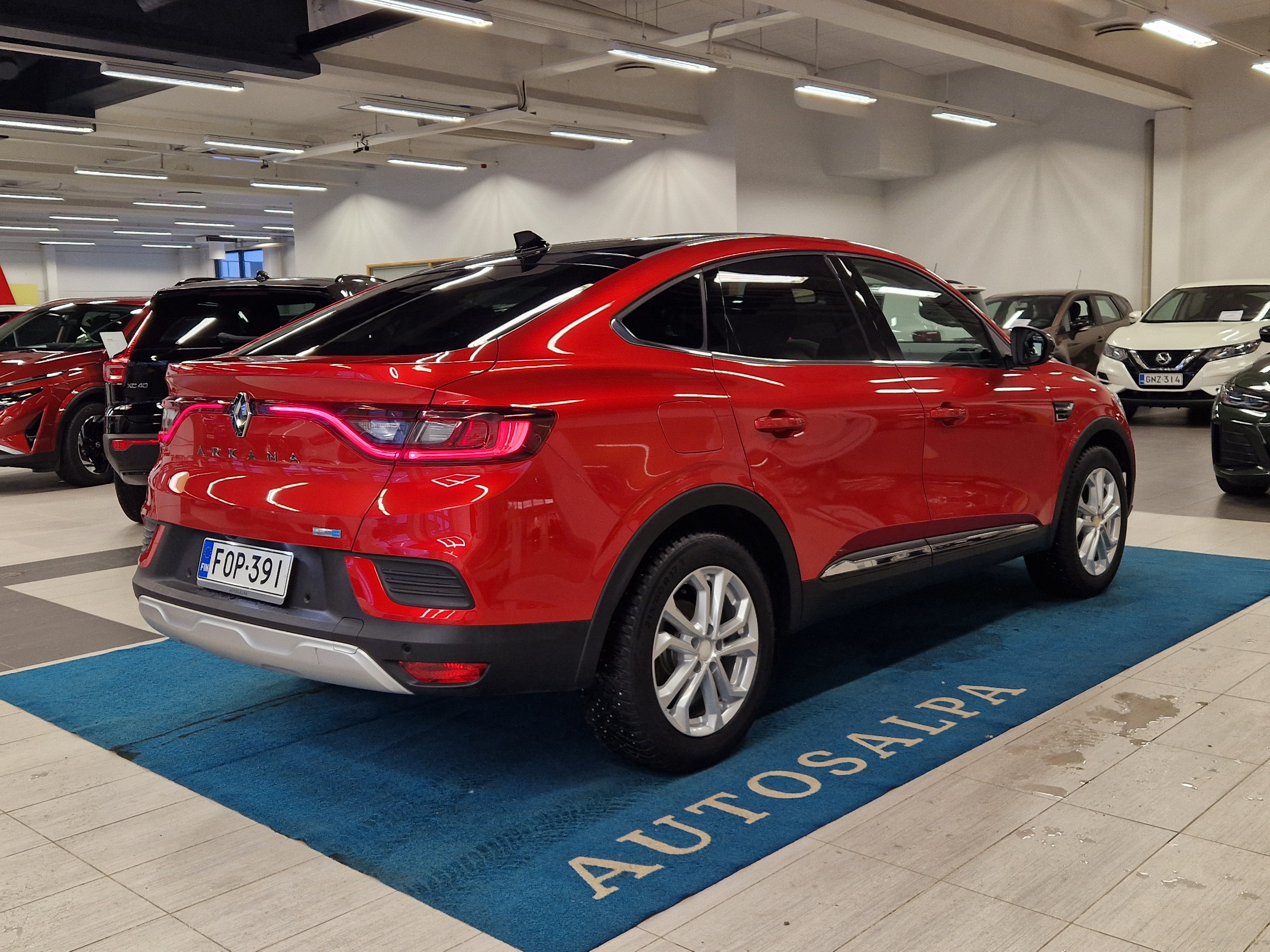 Renault ARKANA E-TECH 145 HYBRID INTENS TAKUU 24KK/40TKM