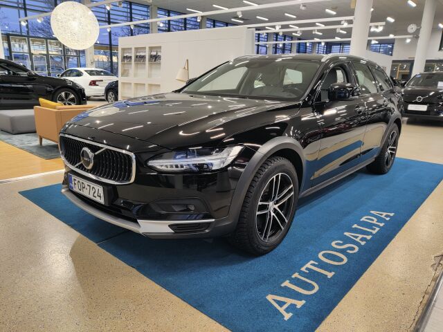 volvo V90 CROSS COUNTRY B4 AWD D-MHEV TAKUU 24KK/40TKM