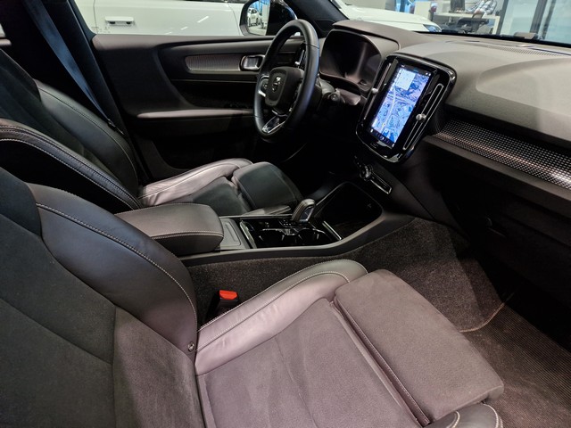 Volvo XC40 RECHARGE TWIN PRO TAKUU 24KK/40TKM