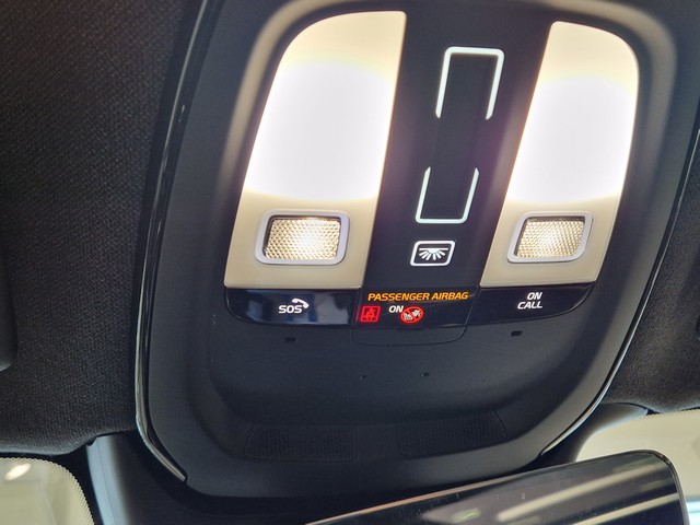 Volvo XC40 RECHARGE TWIN PRO TAKUU 24KK/40TKM