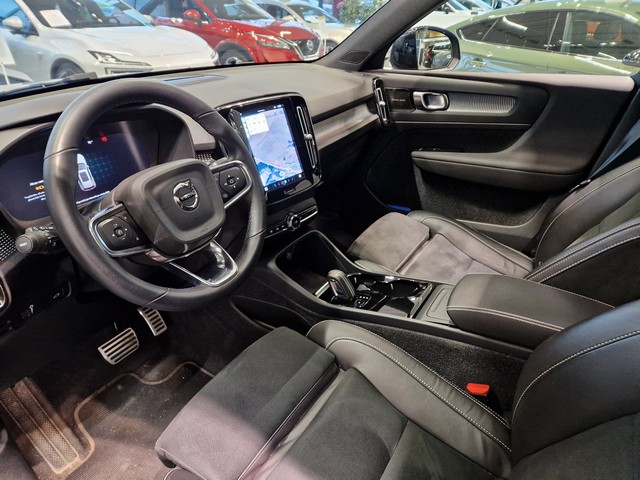 Volvo XC40 RECHARGE TWIN PRO TAKUU 24KK/40TKM