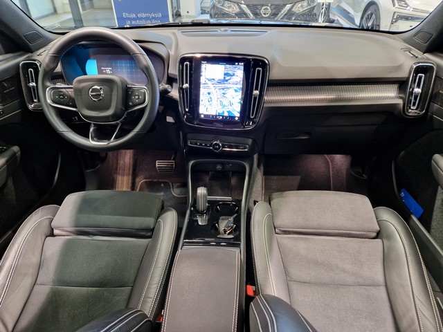 Volvo XC40 RECHARGE TWIN PRO TAKUU 24KK/40TKM