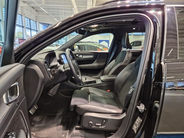 Volvo XC40 RECHARGE TWIN PRO TAKUU 24KK/40TKM