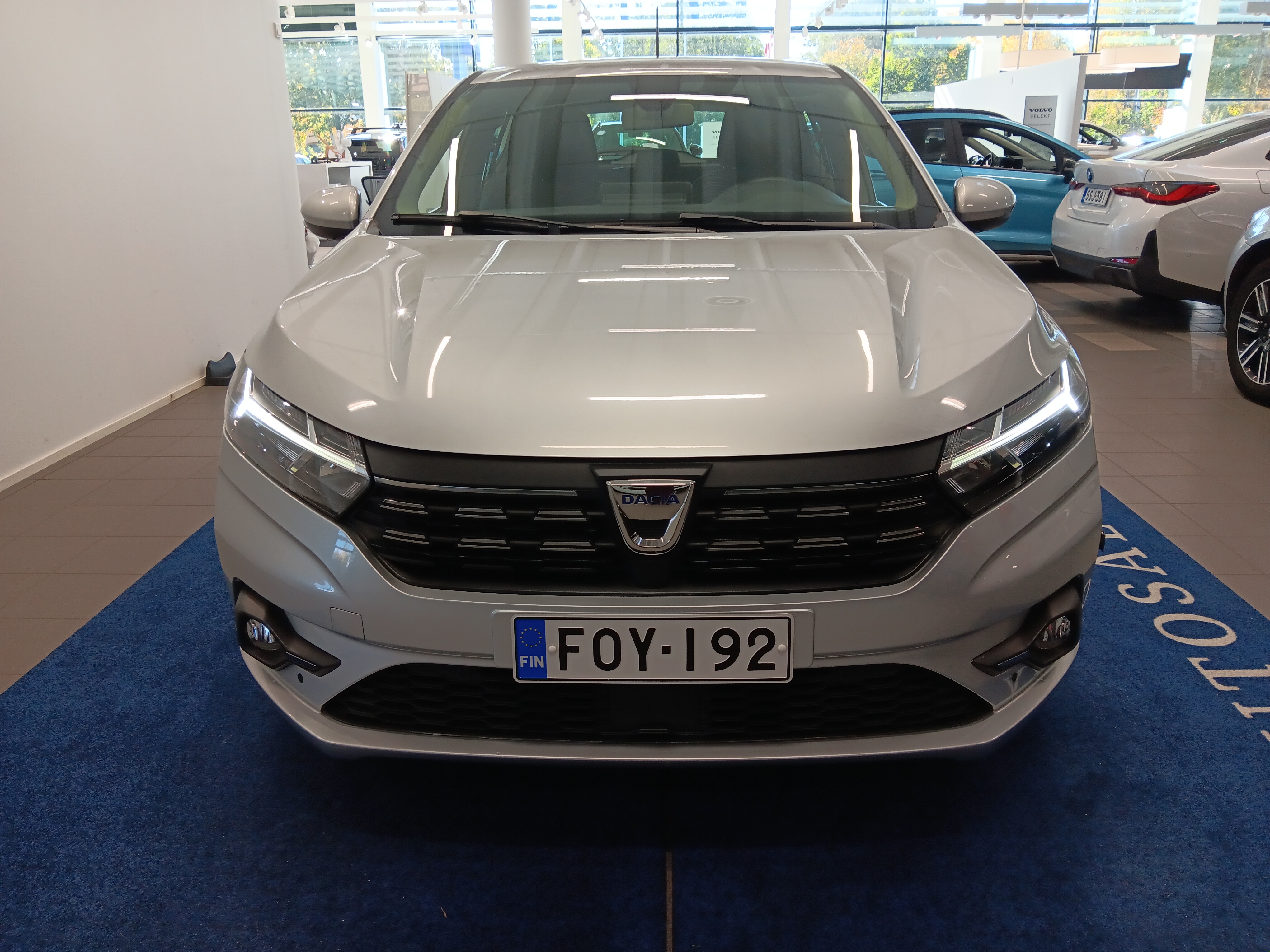 Dacia Sandero TCe 90 Comfort 2022, bild 2/15