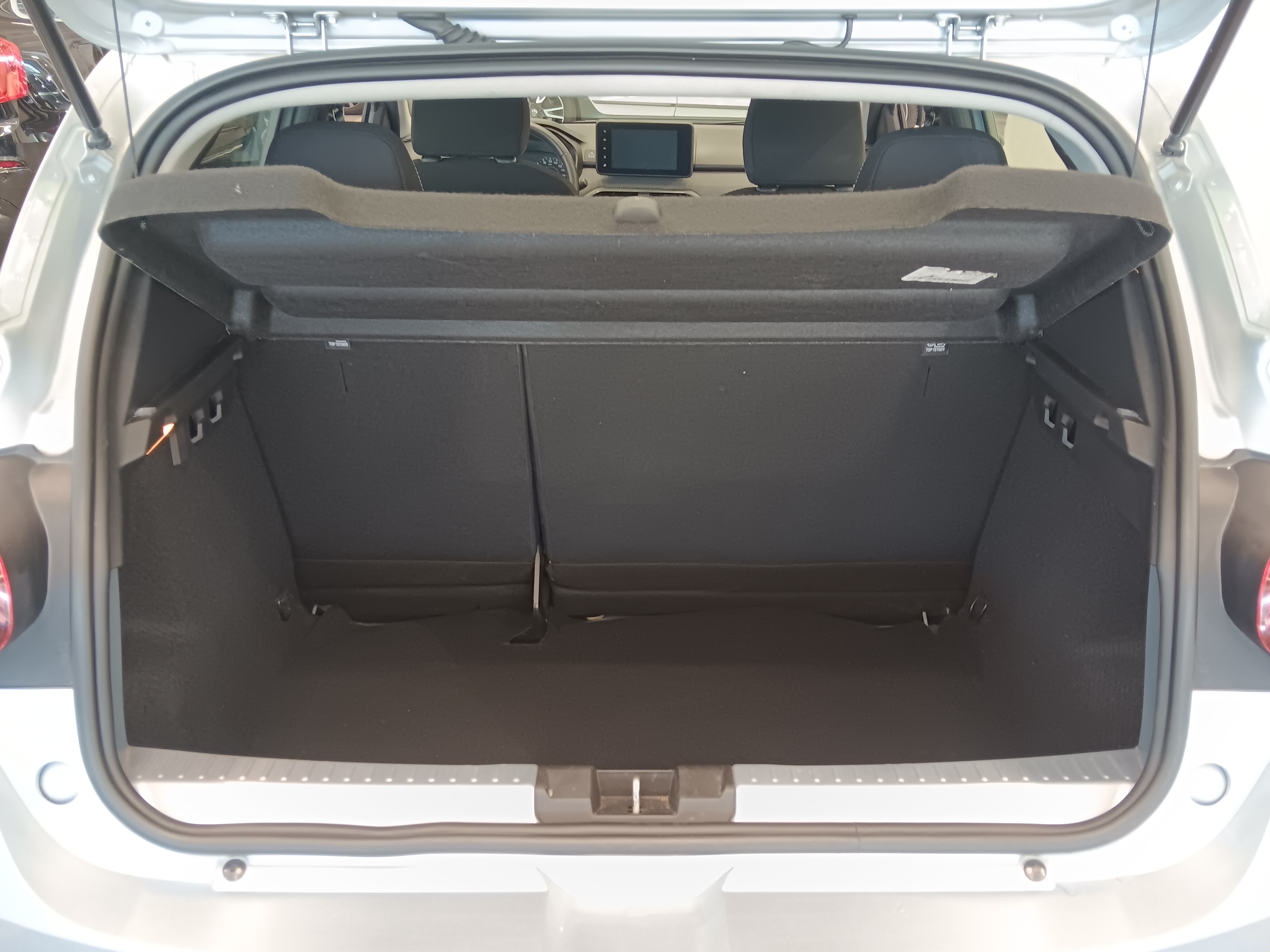 Dacia Sandero TCe 90 Comfort 2022, bild 5/15