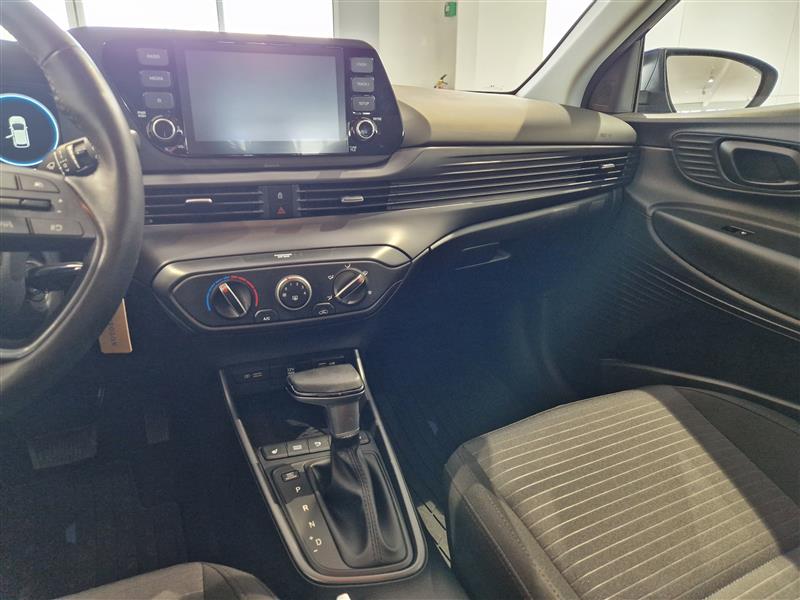 Hyundai I20 HATCHBACK 1.0 T-GDI 100 HV 7DCT-AUT COMFORT. TAKUU 24KK/40TK