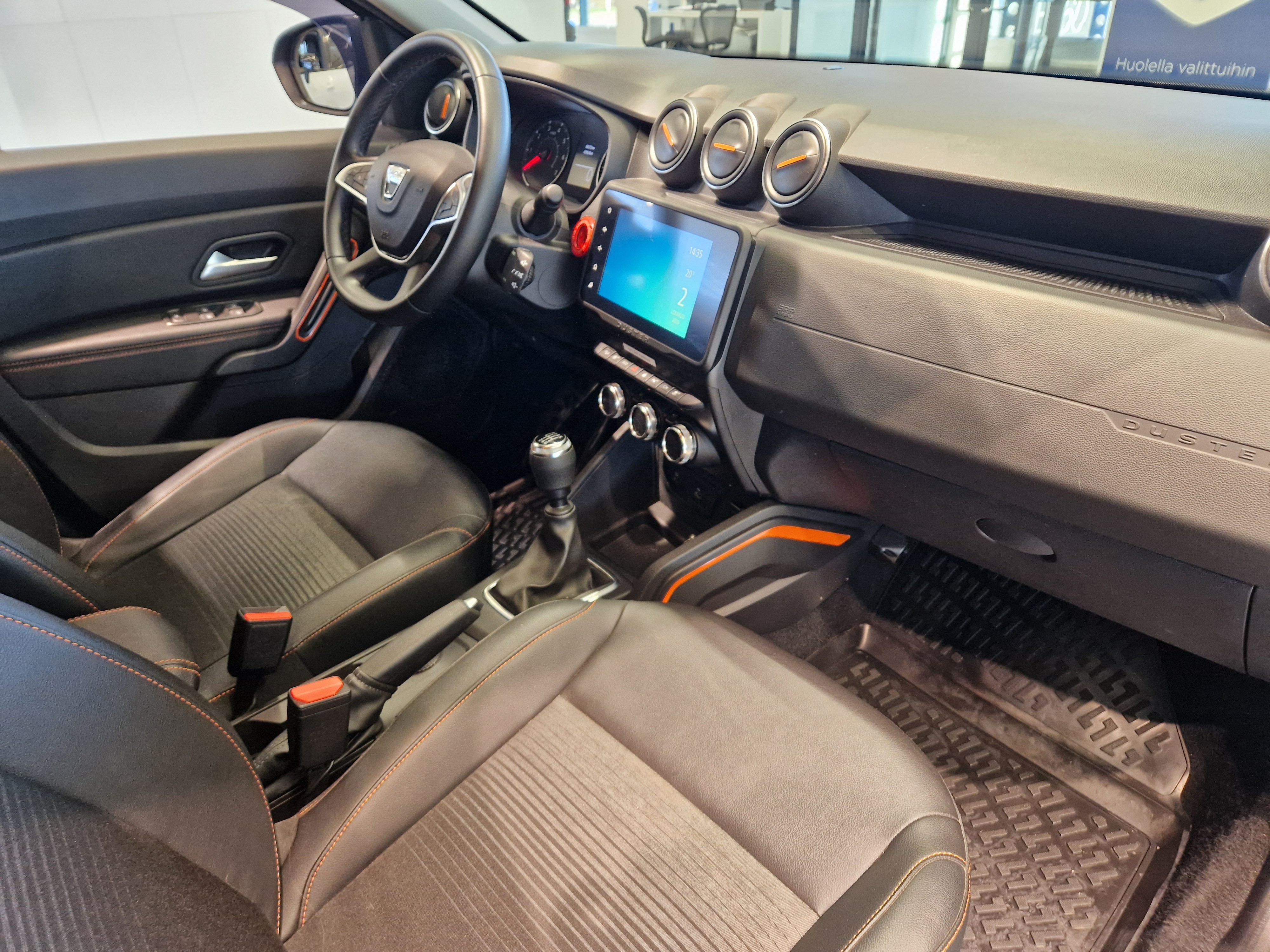 Dacia DUSTER TCE 150 4X4 EXTREME TAKUU 12KK/20TKM