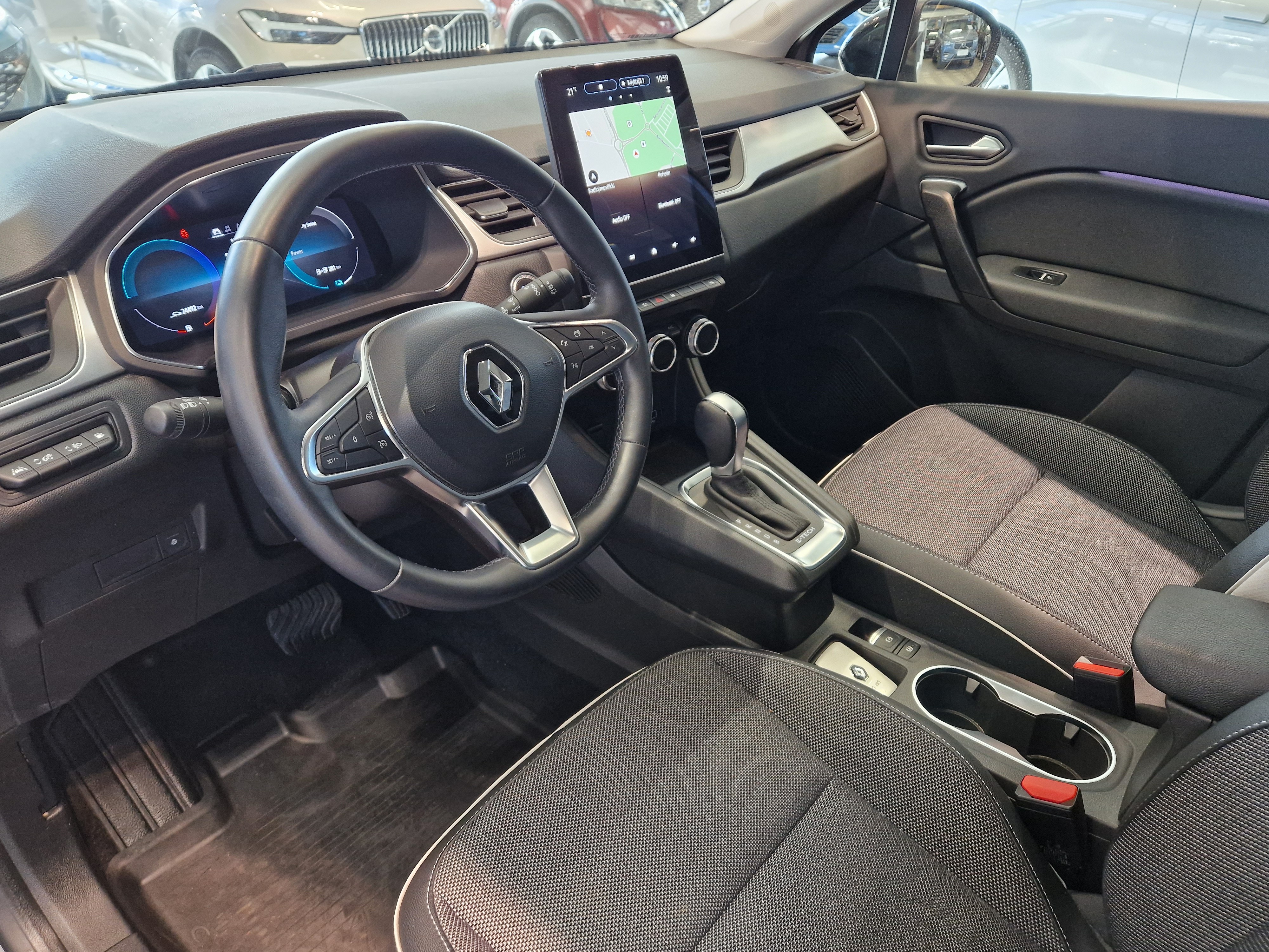 Renault Captur 2022, photo 4/17