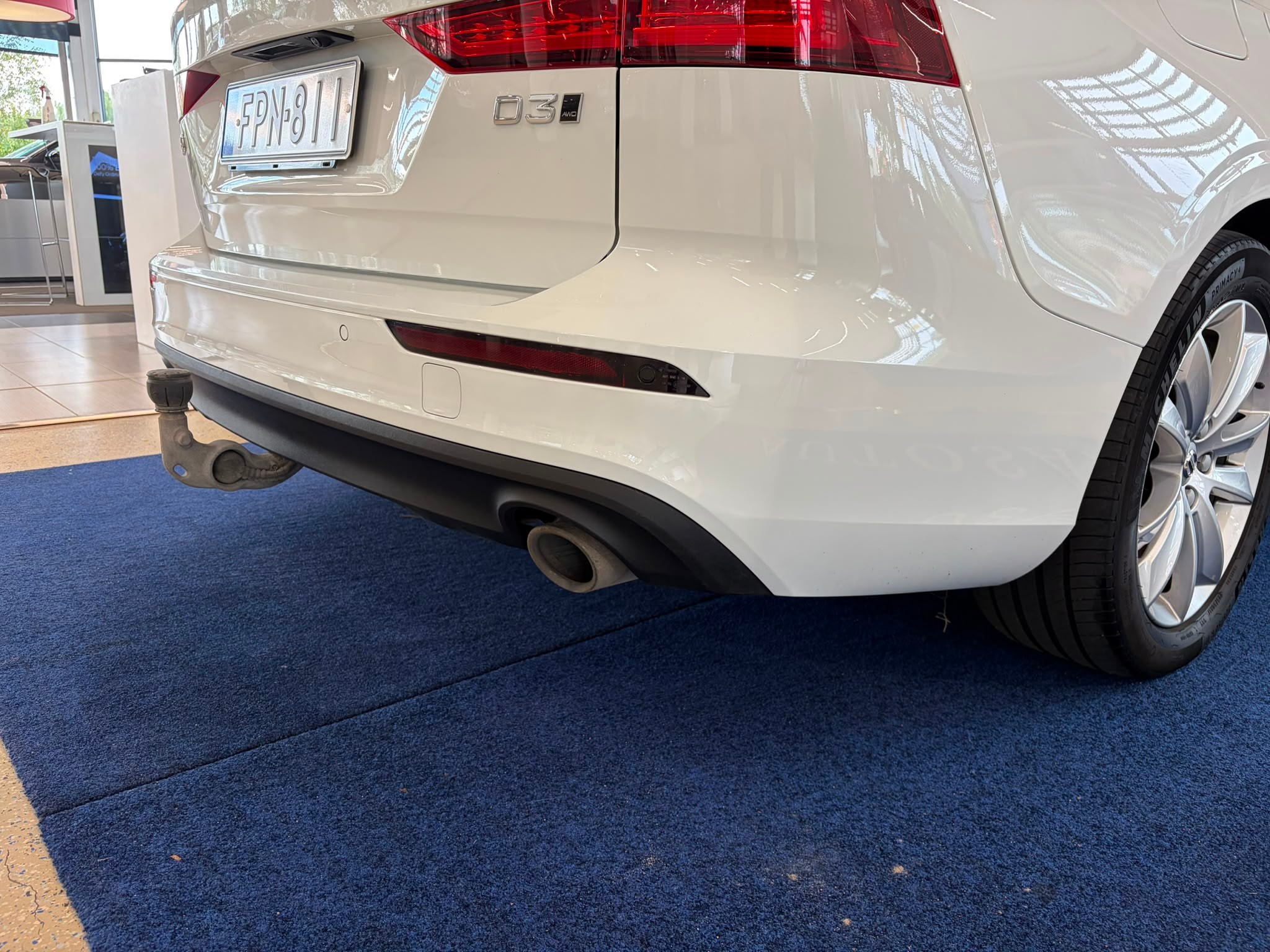 Volvo V60 2021, kuva 4/18