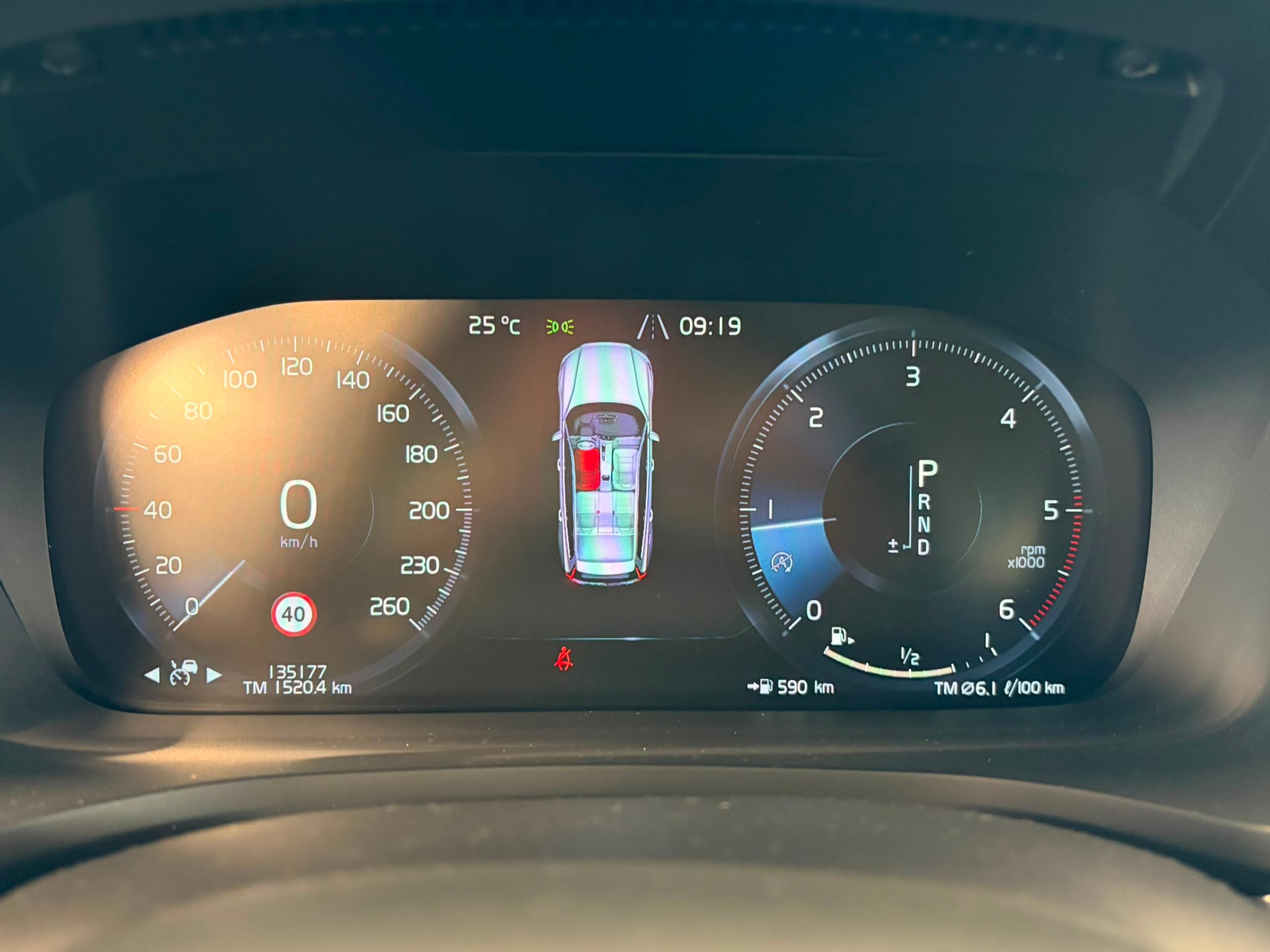 Volvo V60 2021, kuva 7/18