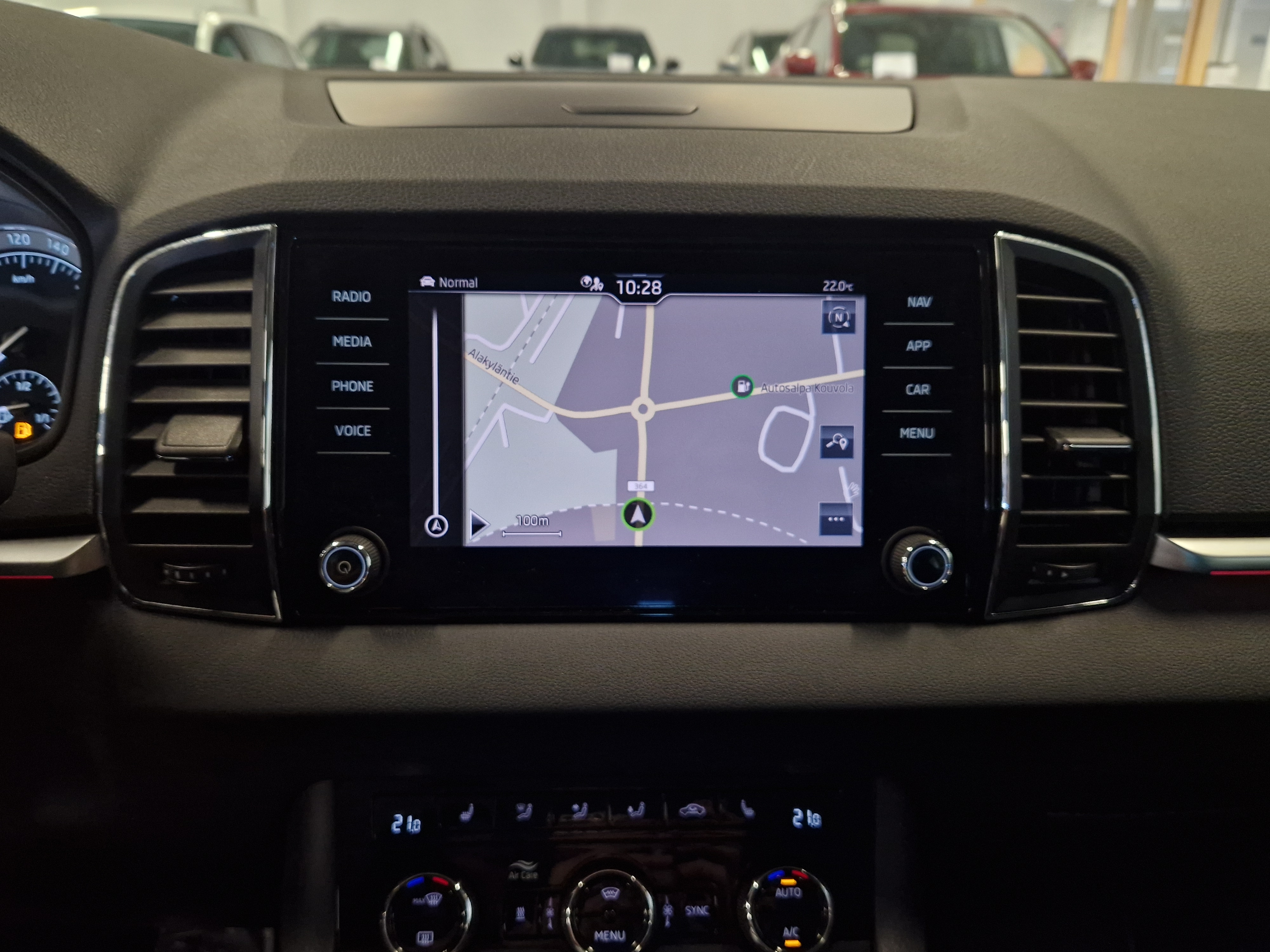 Skoda KAROQ 1,5 TSI STYLE BUSINESSLINE DSG AUTOM.