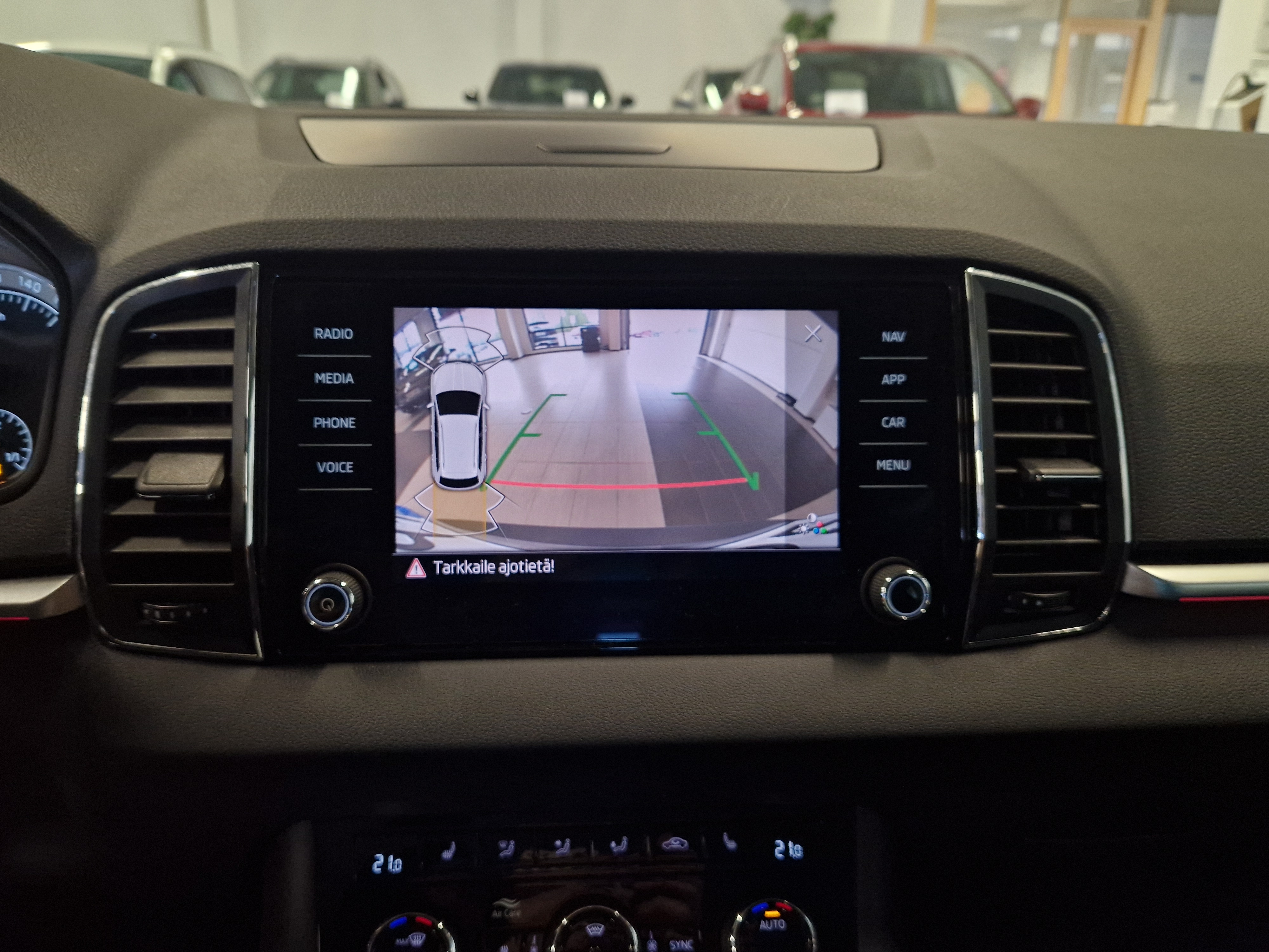 Skoda KAROQ 1,5 TSI STYLE BUSINESSLINE DSG AUTOM.