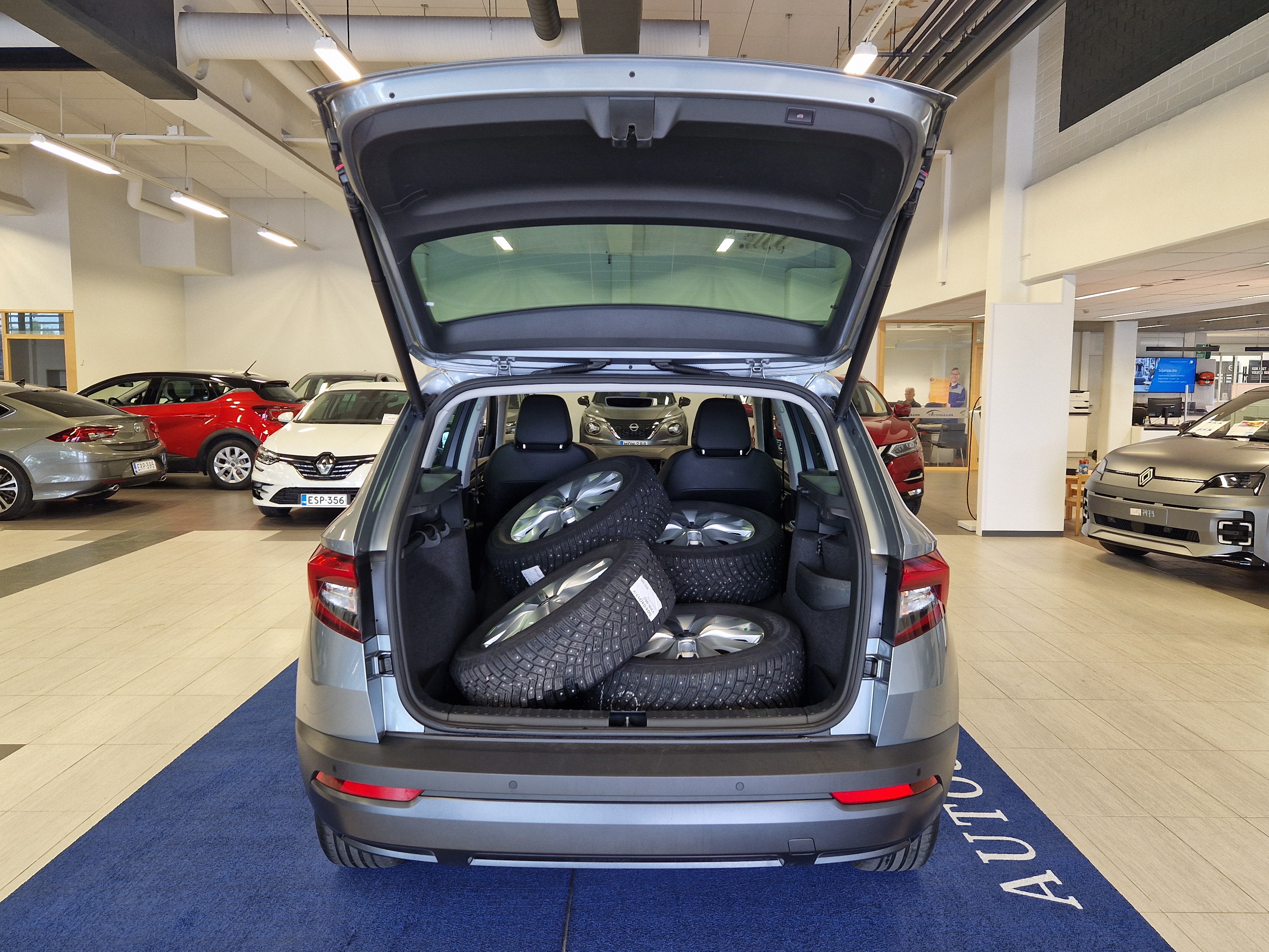 Skoda KAROQ 1,5 TSI STYLE BUSINESSLINE DSG AUTOM.