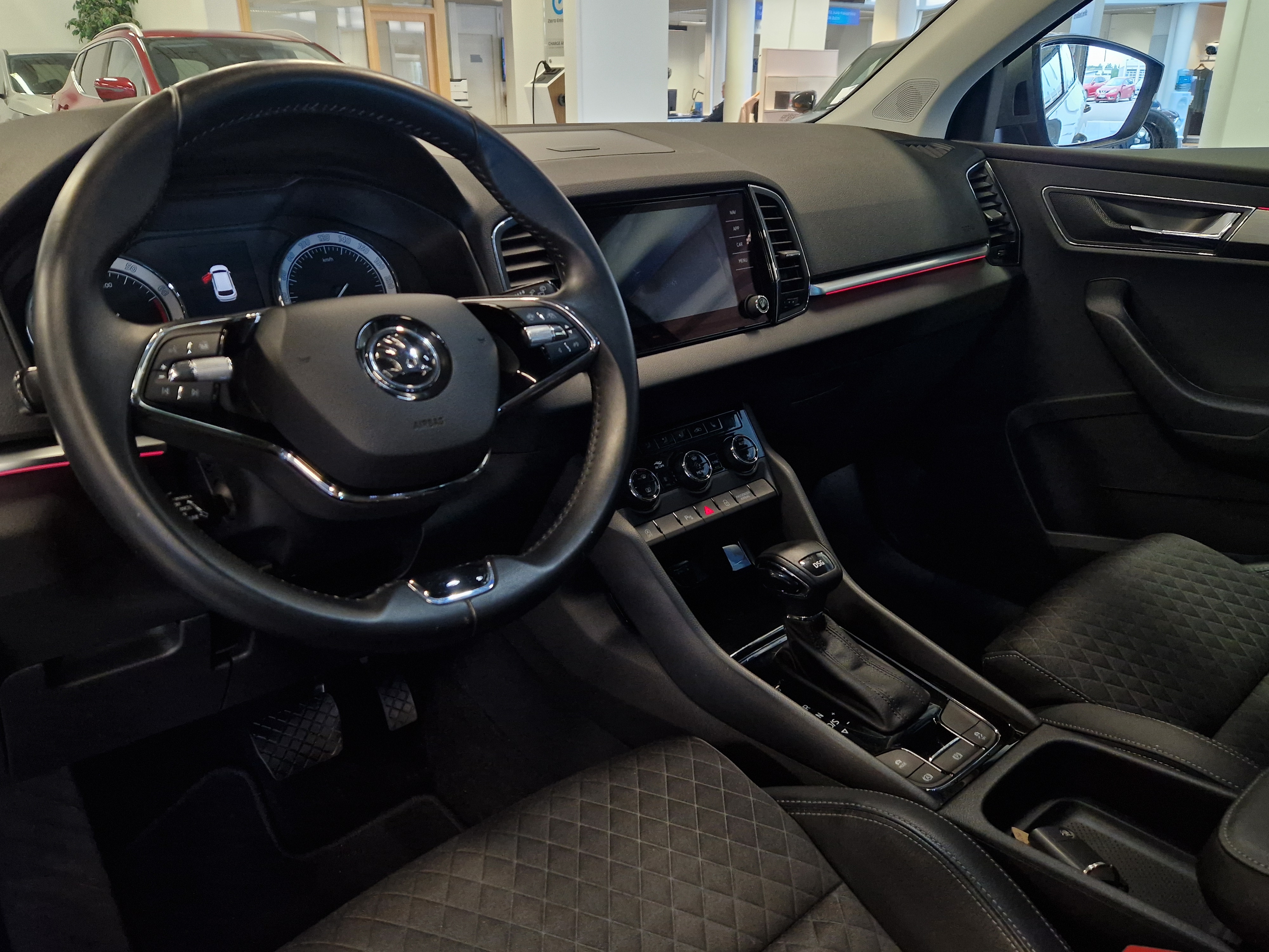 Skoda KAROQ 1,5 TSI STYLE BUSINESSLINE DSG AUTOM.