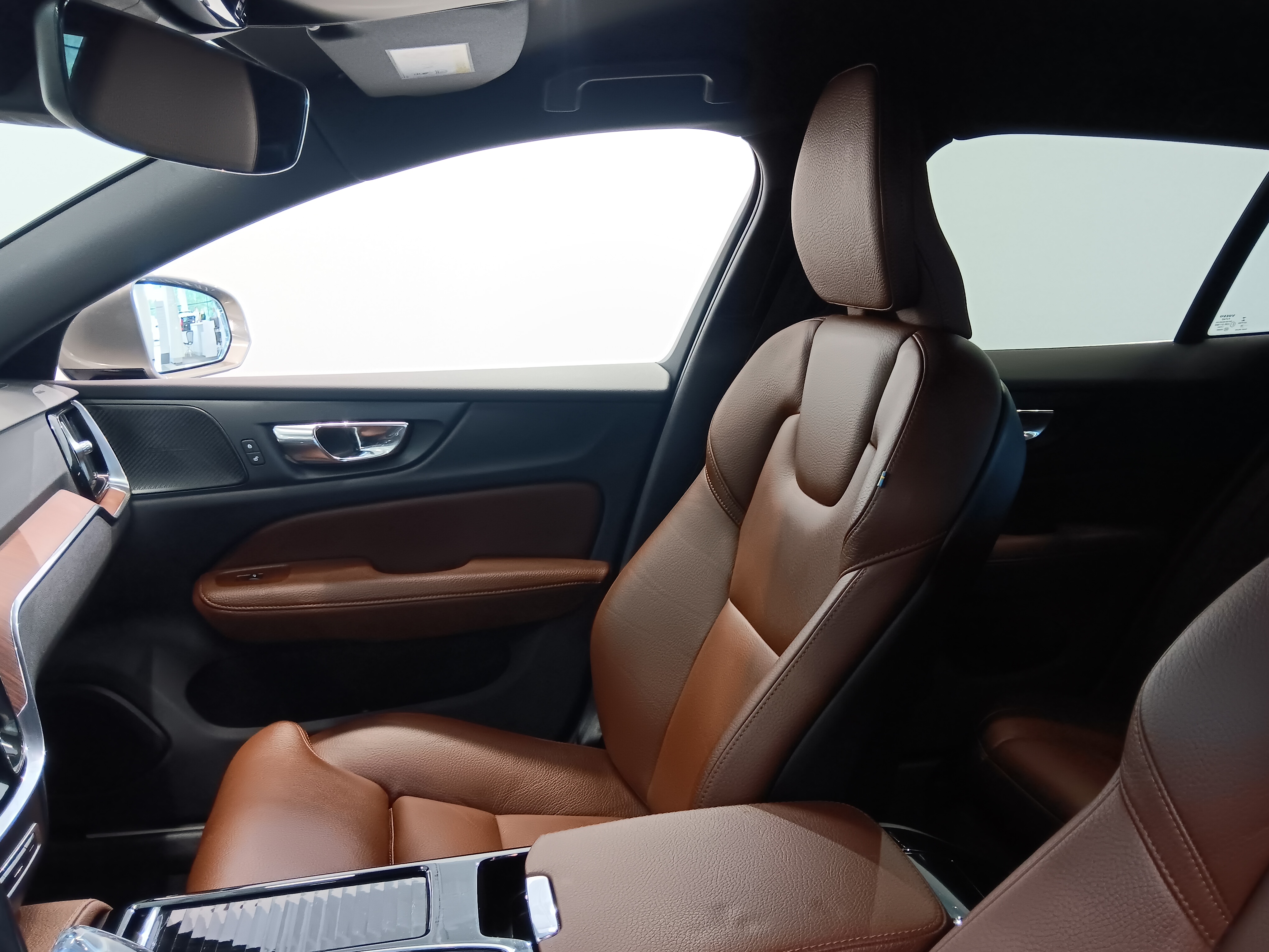 Volvo V60 T8 TWE AWD INSCRIPTION TAKUU 24KK/40TKM
