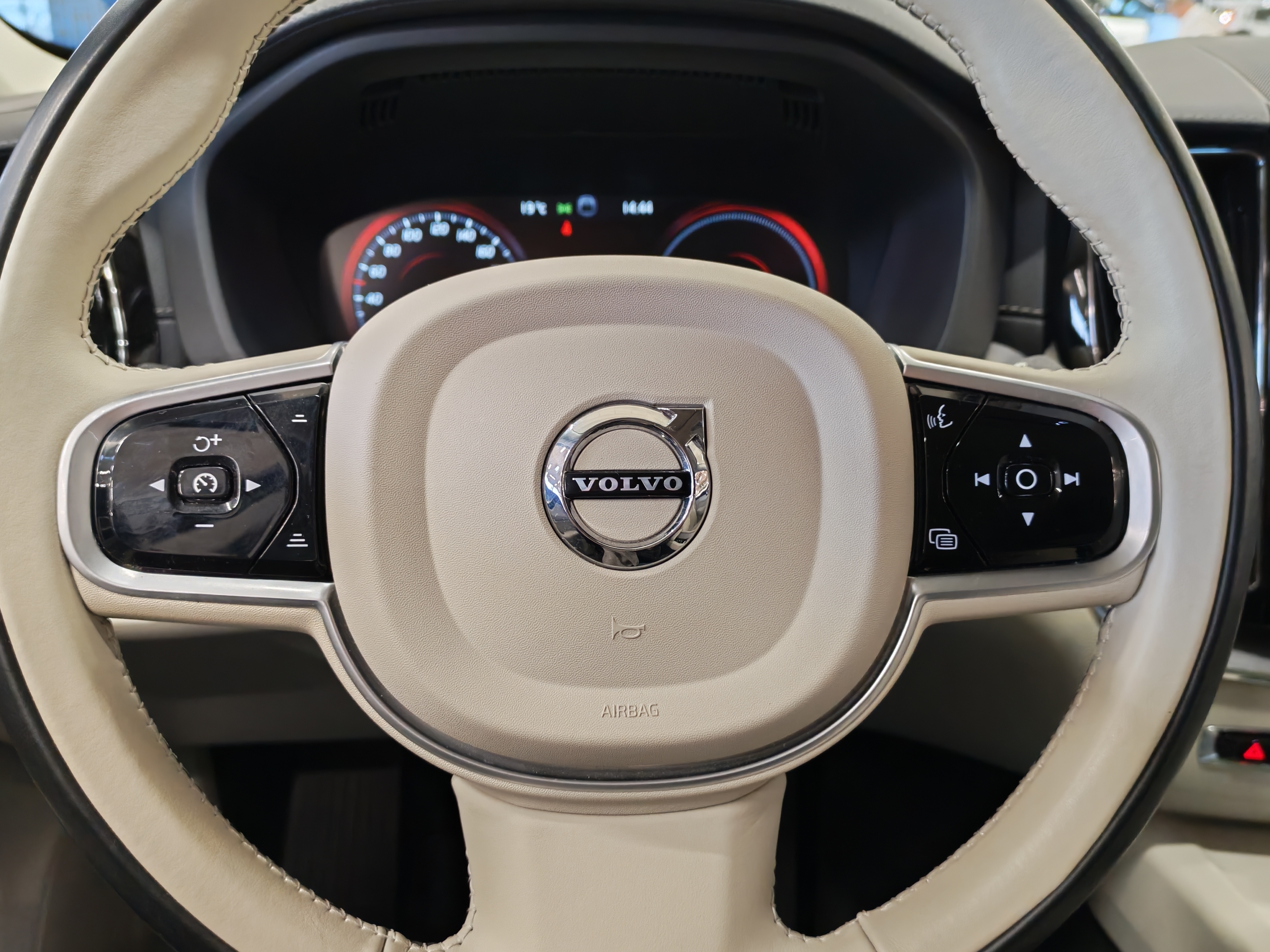 Volvo XC60 T6 TwE AWD Inscription 2021, bild 7/22
