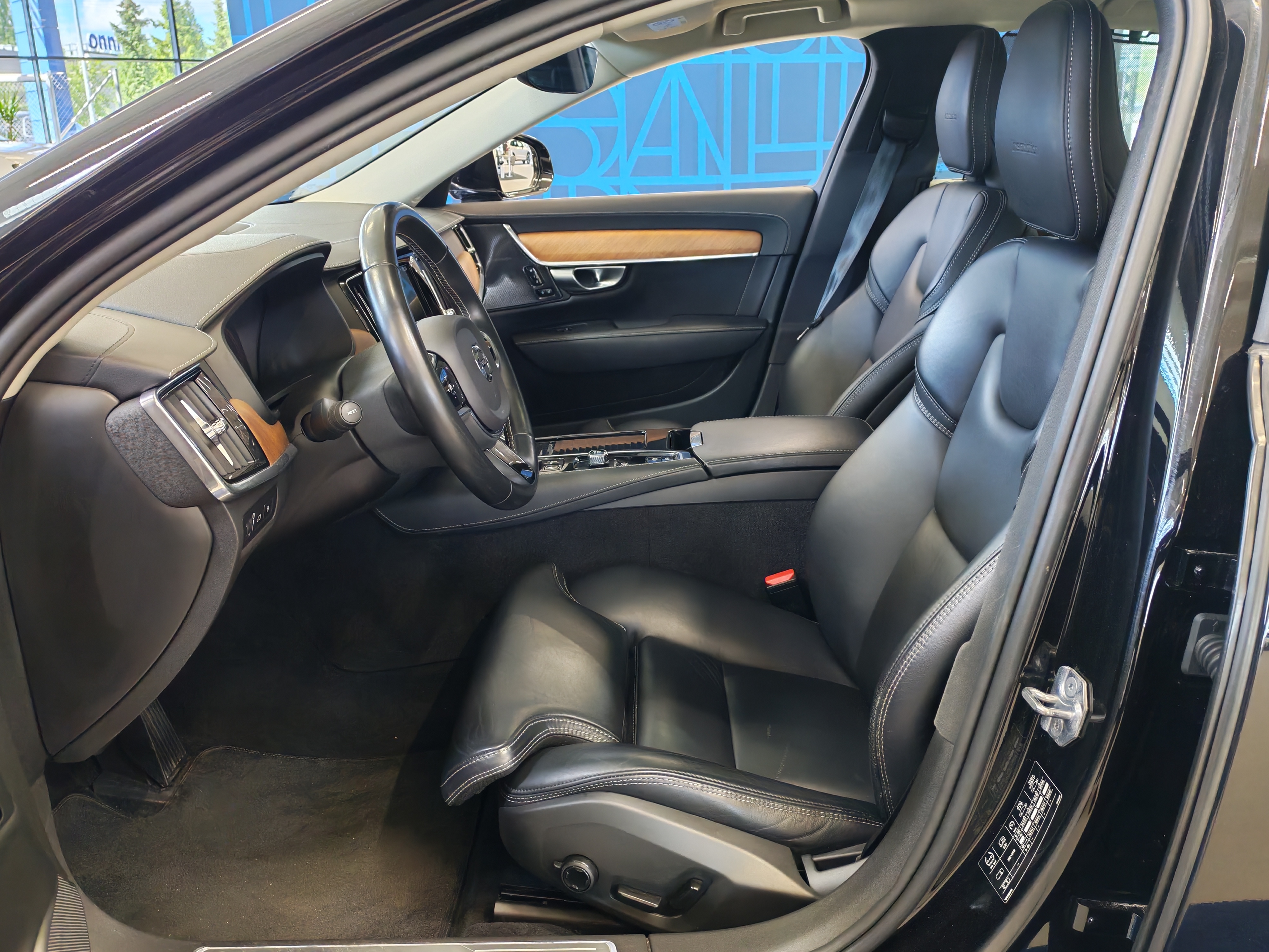 Volvo S90 T8 TWE AWD INSCRIPTION TAKUU 12KK/20TKM