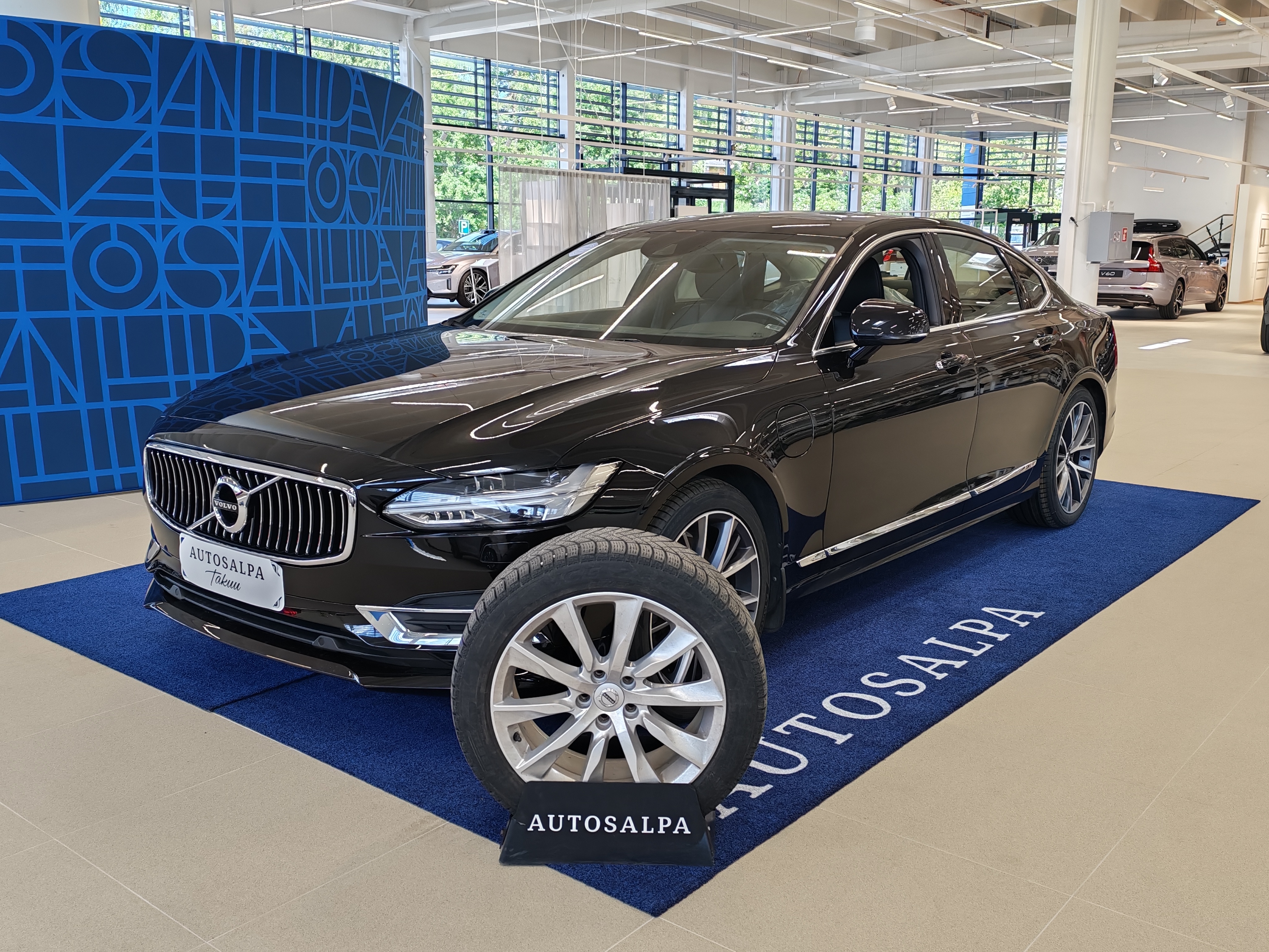 Volvo S90 2020, kuva 2/23
