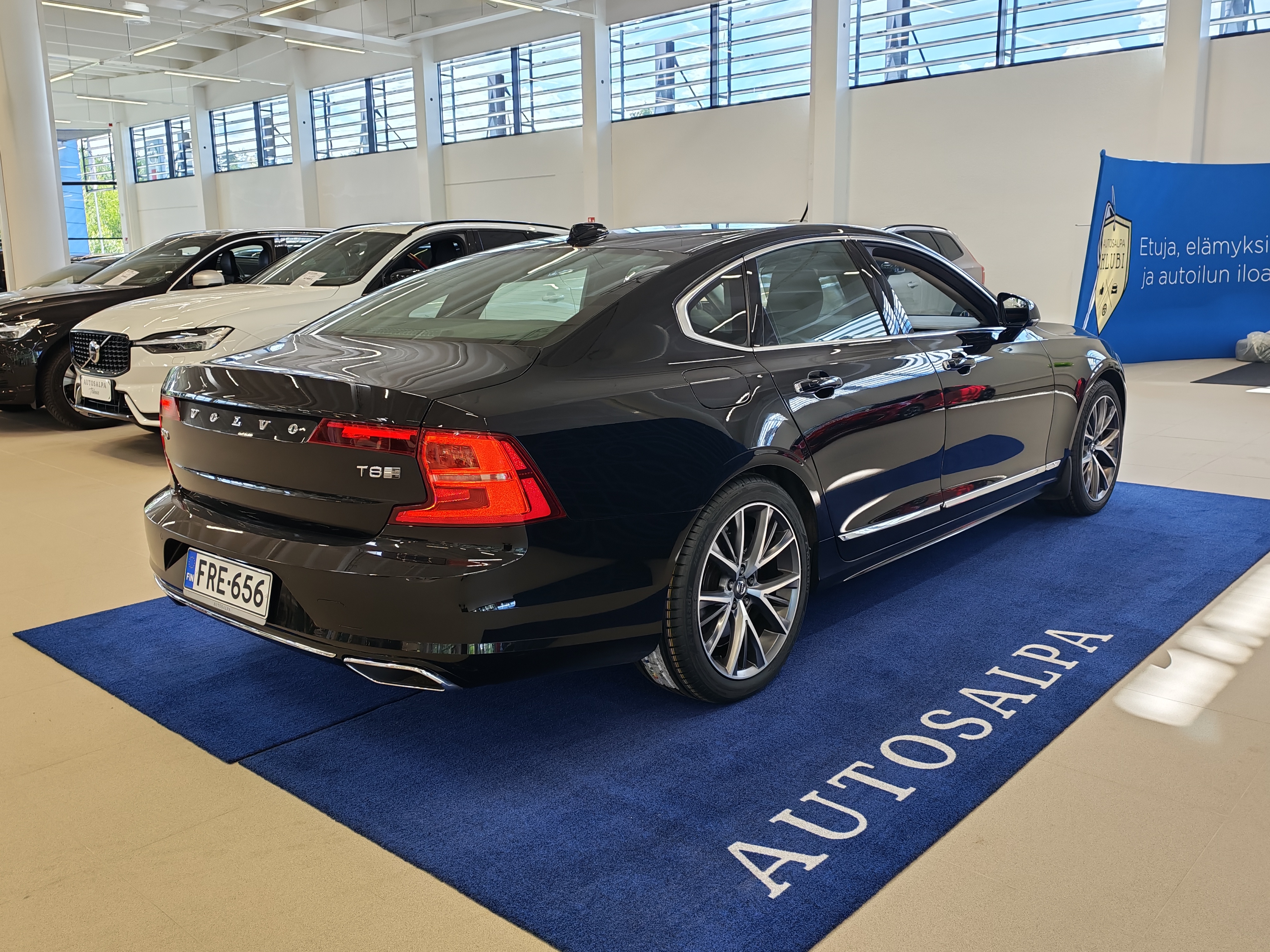 Volvo S90 2020, kuva 3/23
