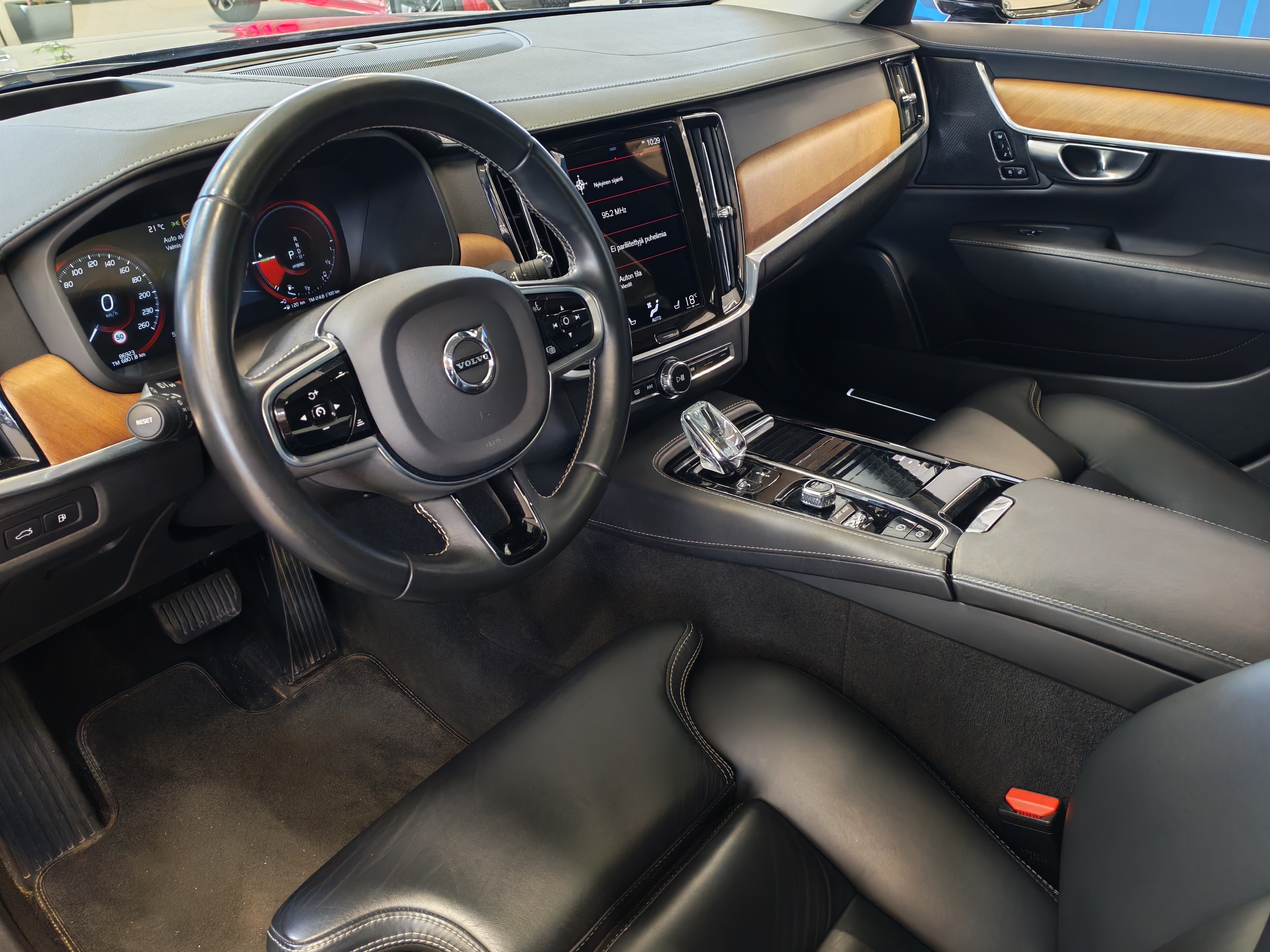 Volvo S90 2020, kuva 5/23