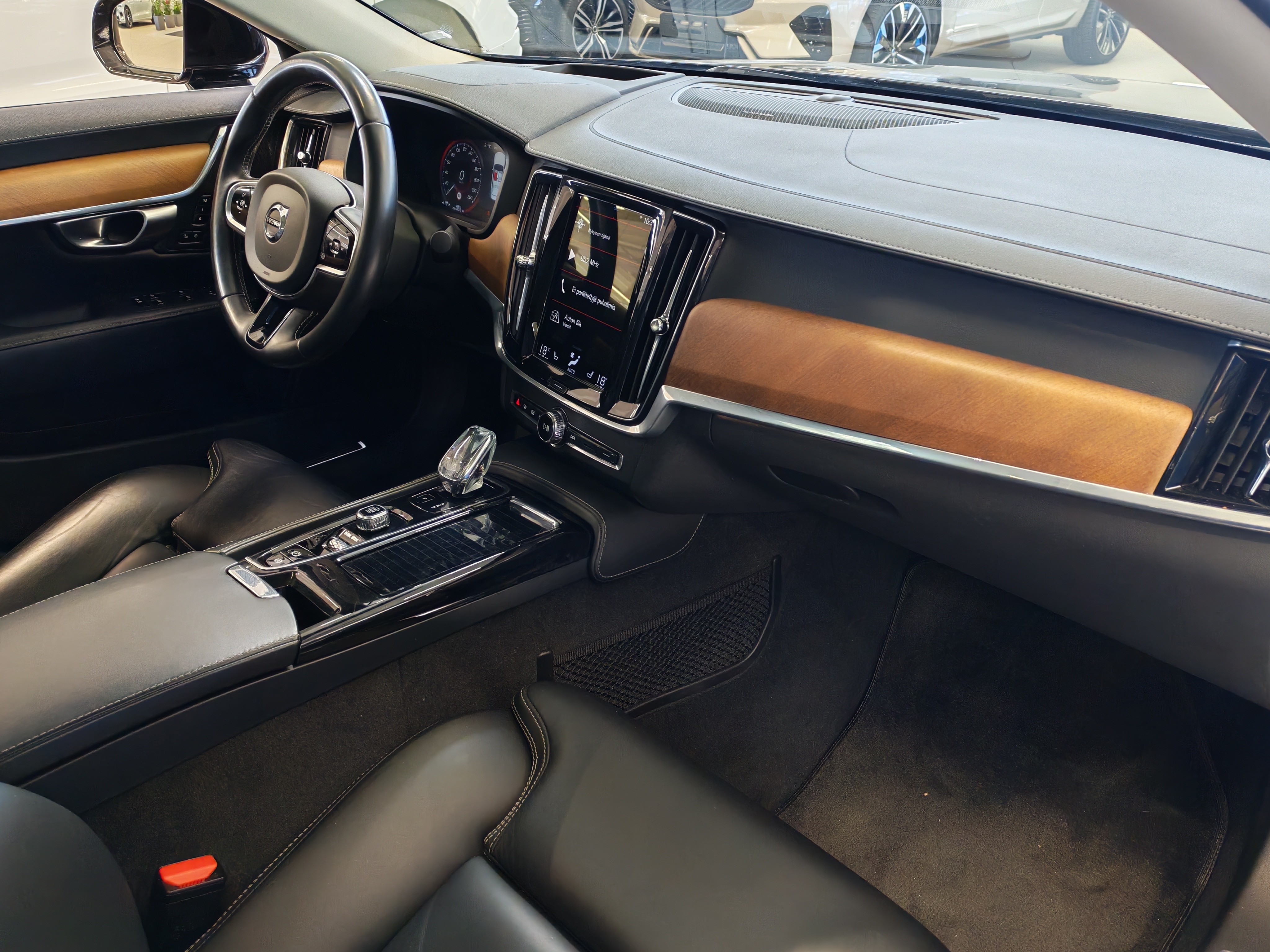 Volvo S90 T8 TWE AWD INSCRIPTION TAKUU 12KK/20TKM