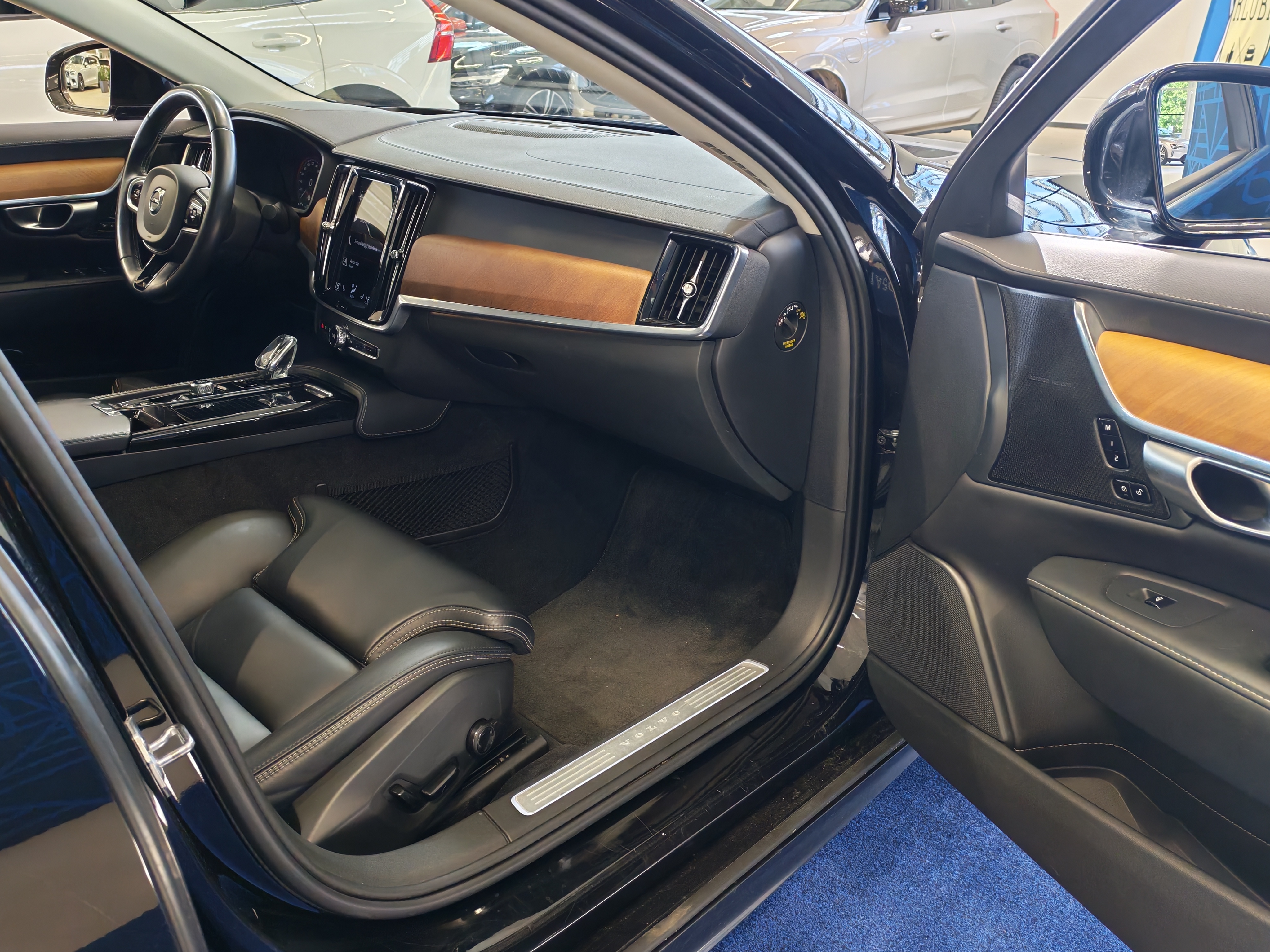 Volvo S90 T8 TWE AWD INSCRIPTION TAKUU 12KK/20TKM