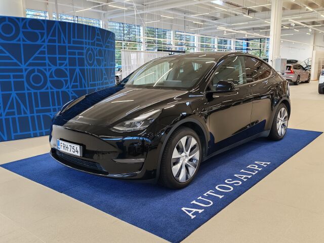tesla MODEL Y LONG RANGE