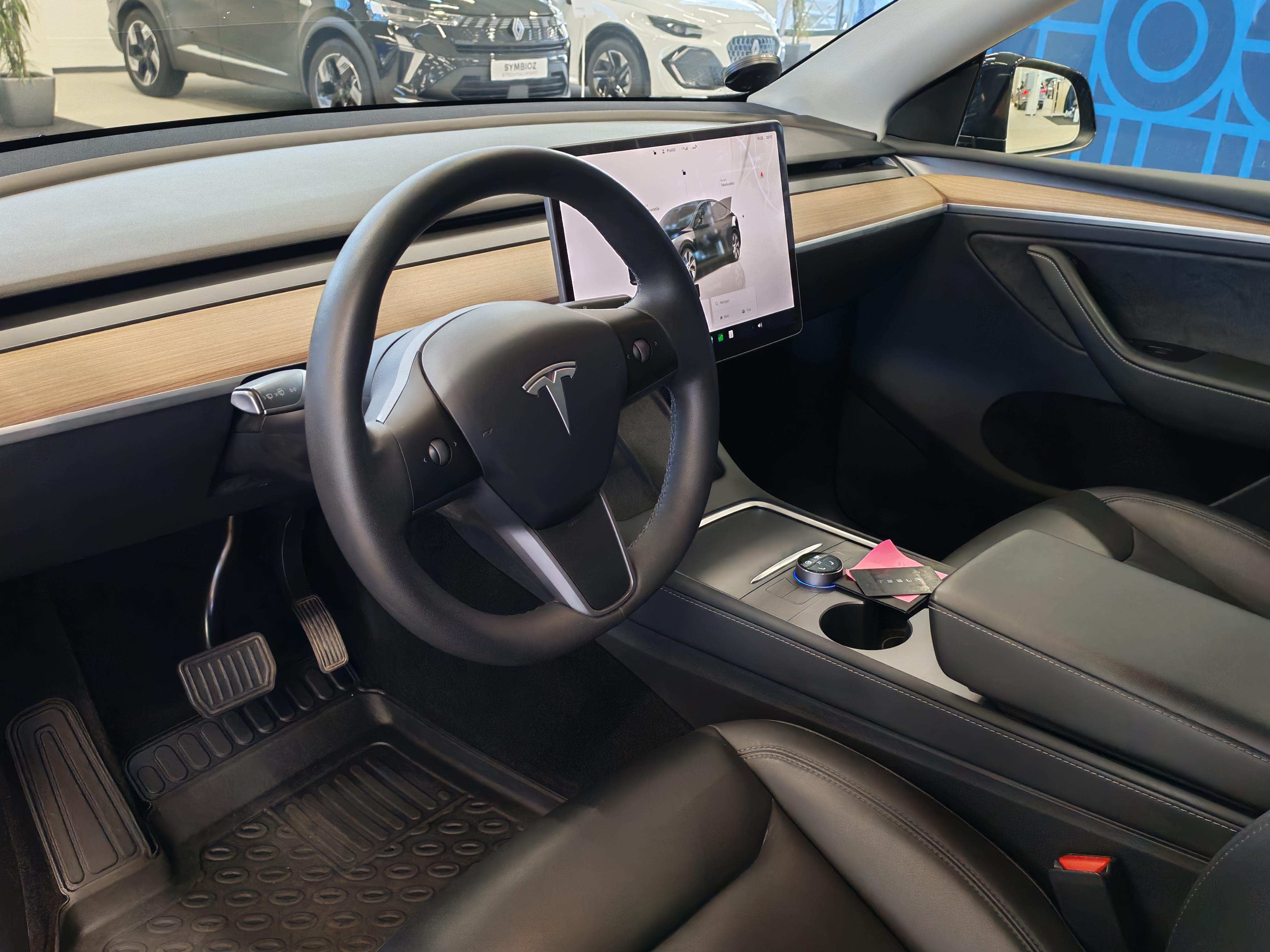 Tesla Model Y Long Range 2023, bild 5/22